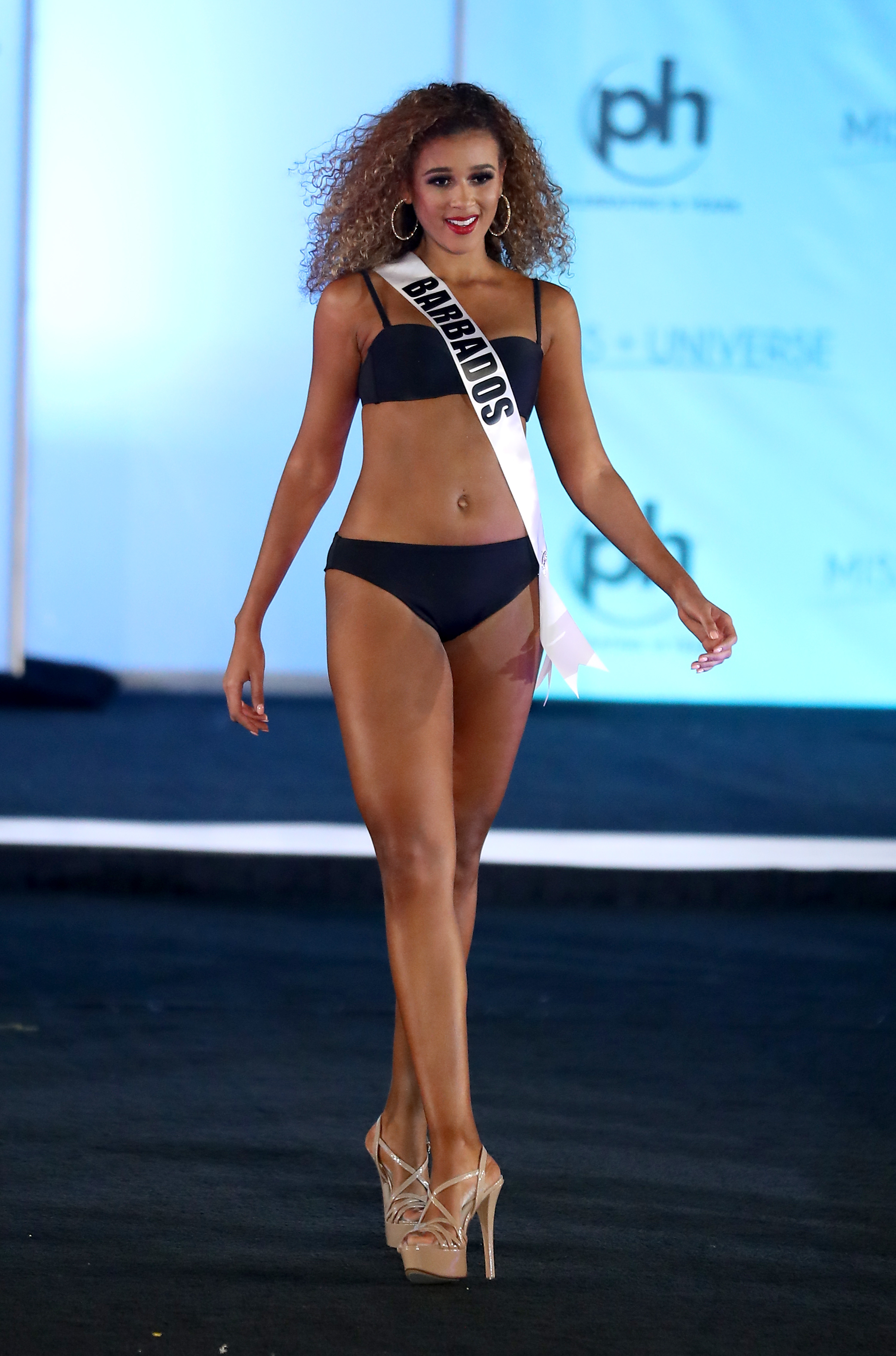LESLEY CHAPMAN-ANDREWS - MISS UNIVERSE 2017 BARBADOS