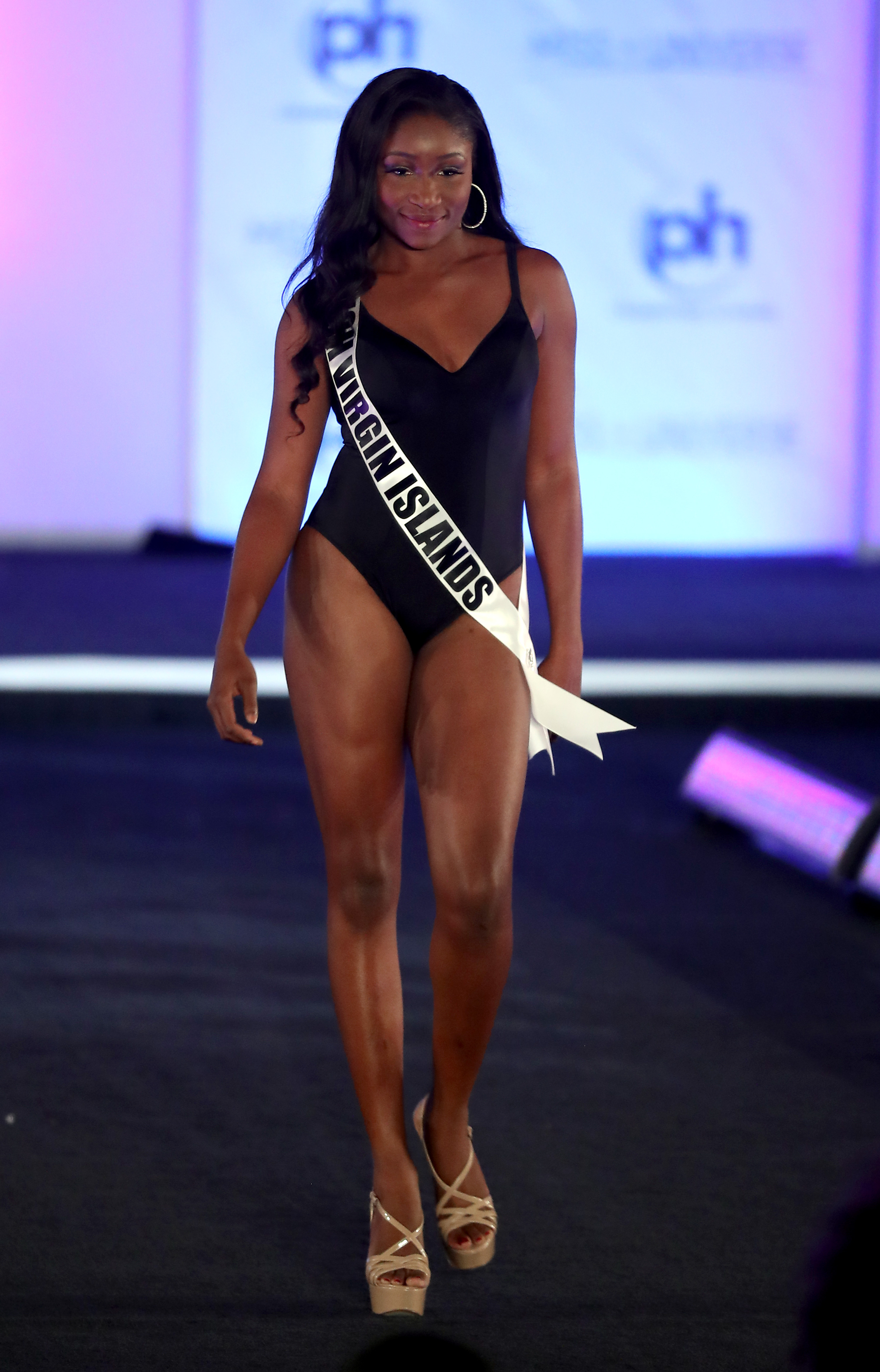 KHEPHRA SYLVESTER - MISS UNIVERSE 2017 BRITISH VIRGIN ISLANDS