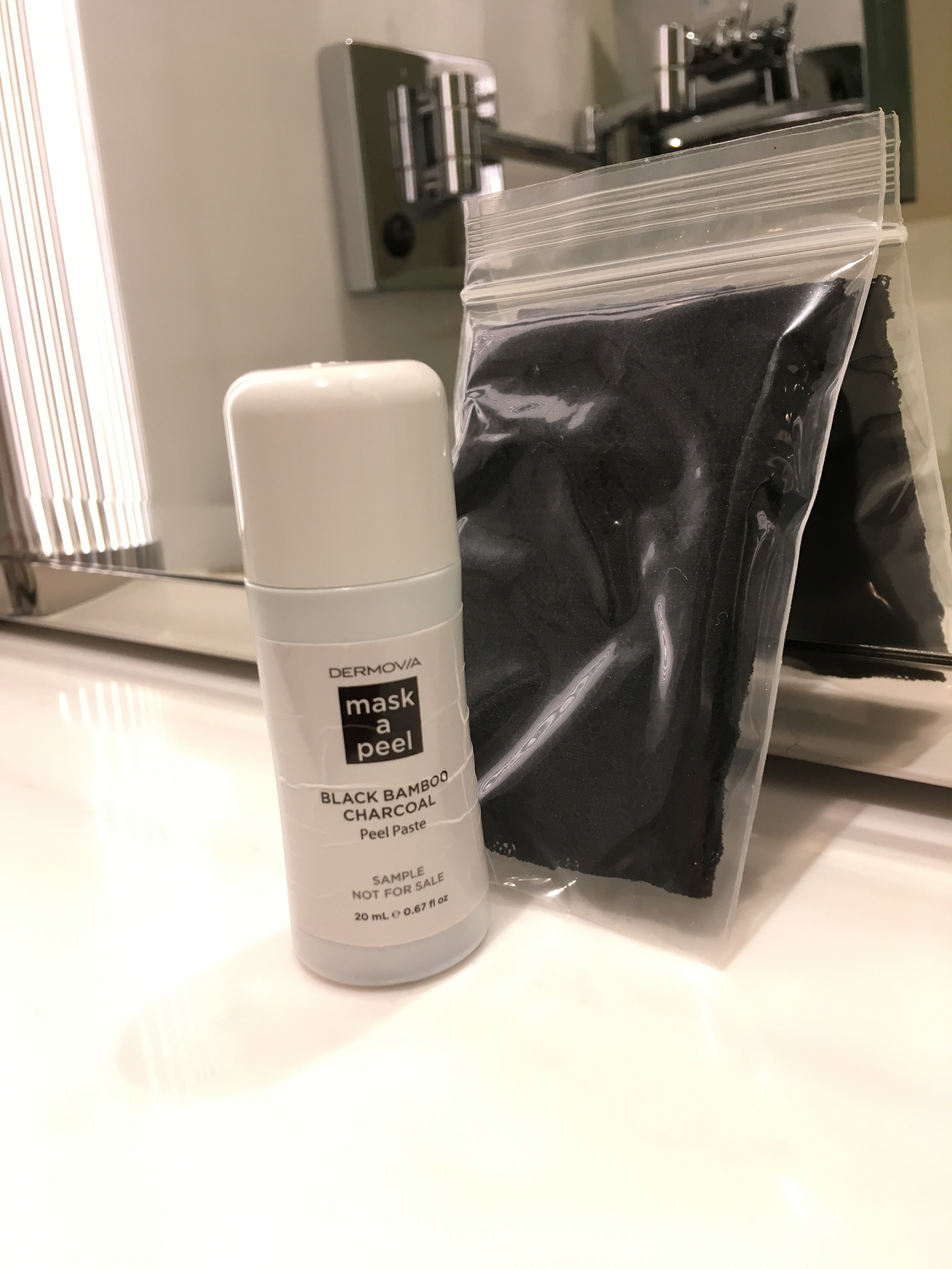 Dermovia Black Bamboo Charcoal Mask Pore Detox