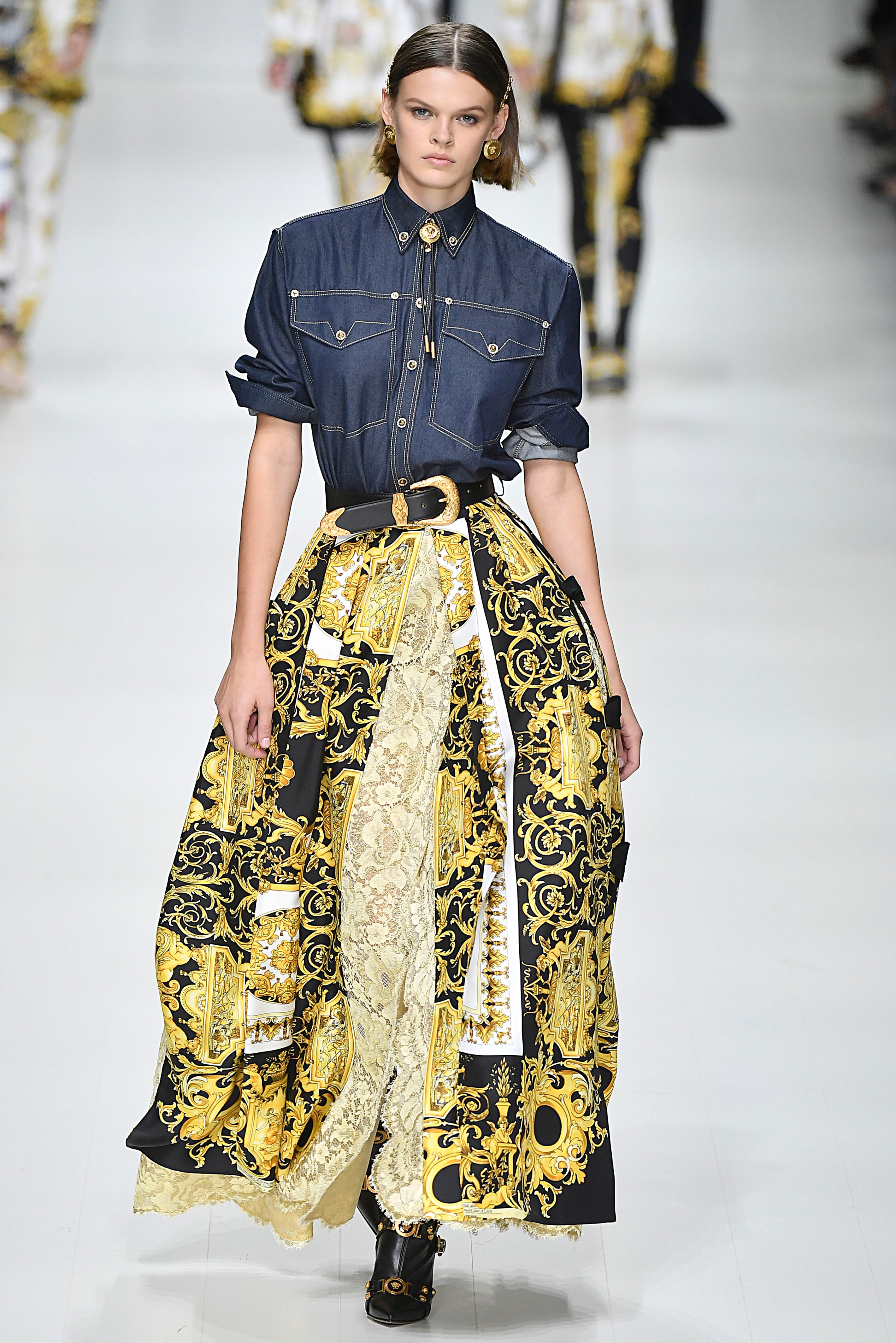 Versace - Runway - Milan Fashion Week Spring/Summer 2018