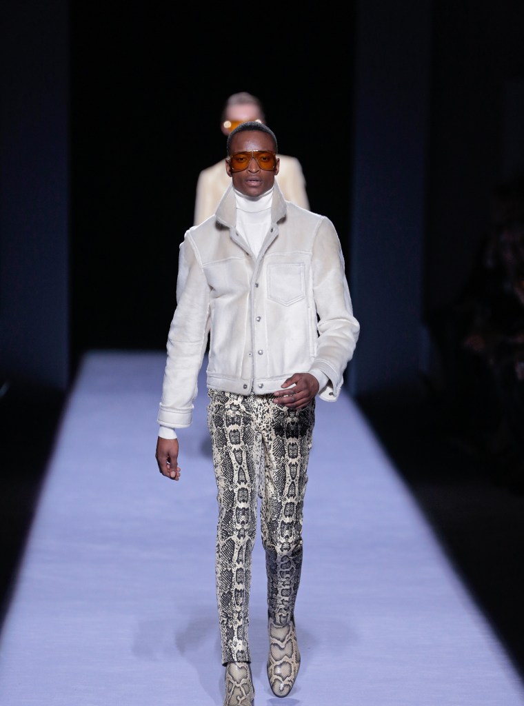 TOM FORD