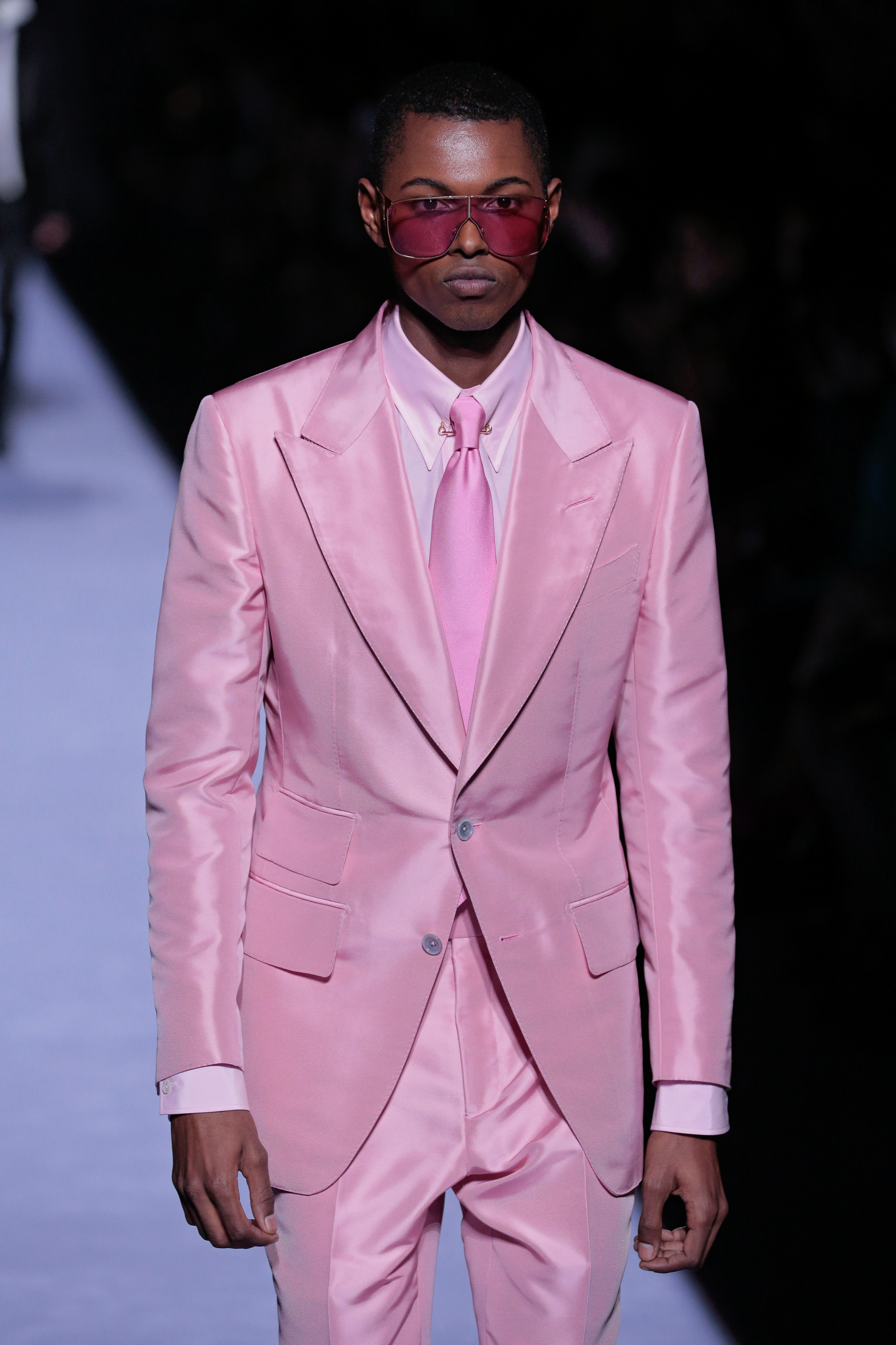 TOM FORD