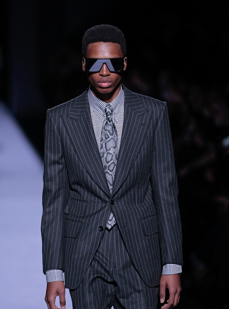 TOM FORD