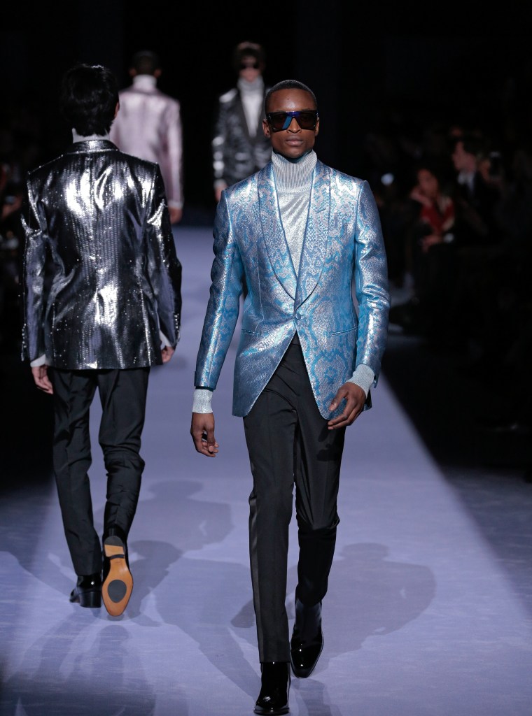 TOM FORD