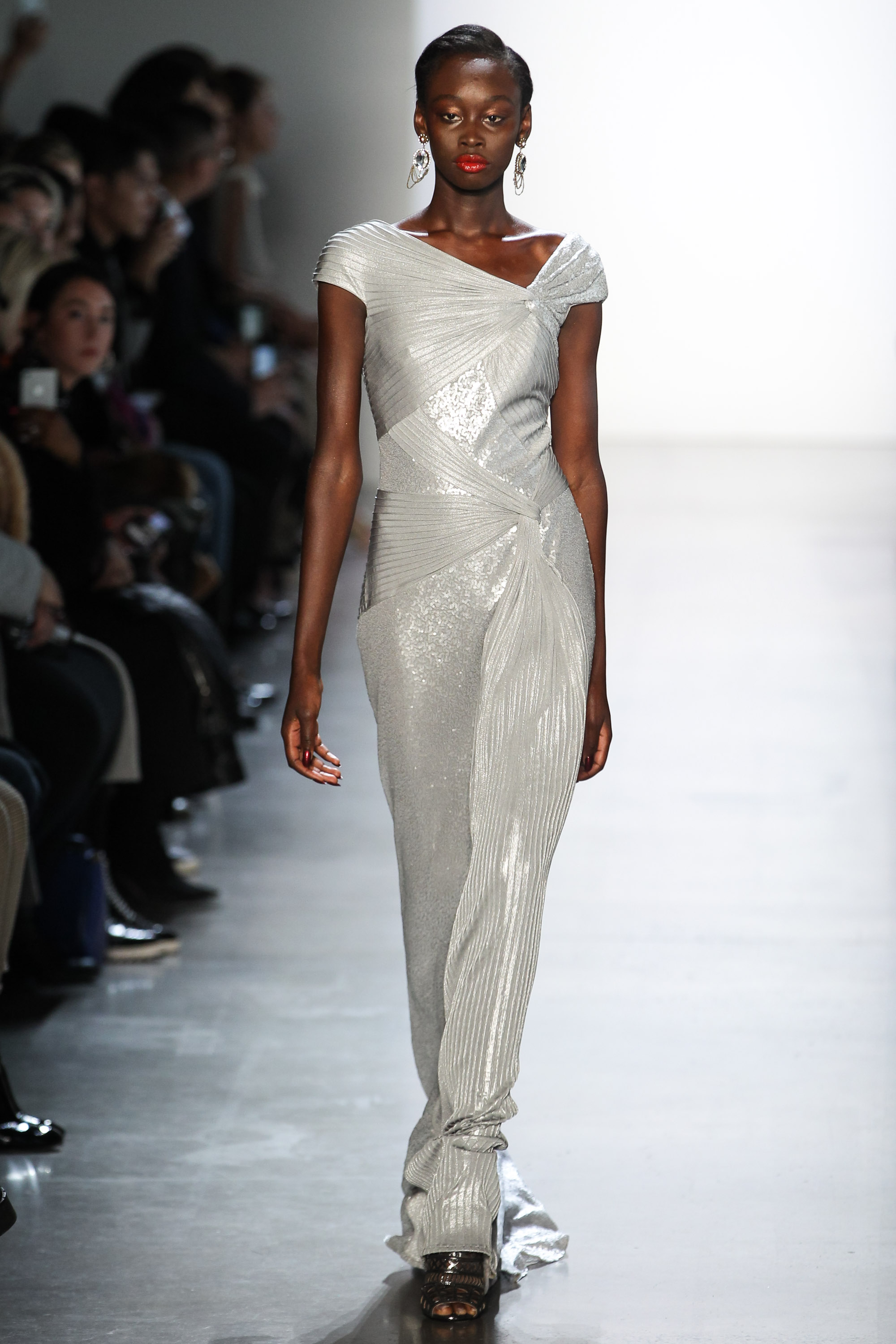 TADASHI SHOJI