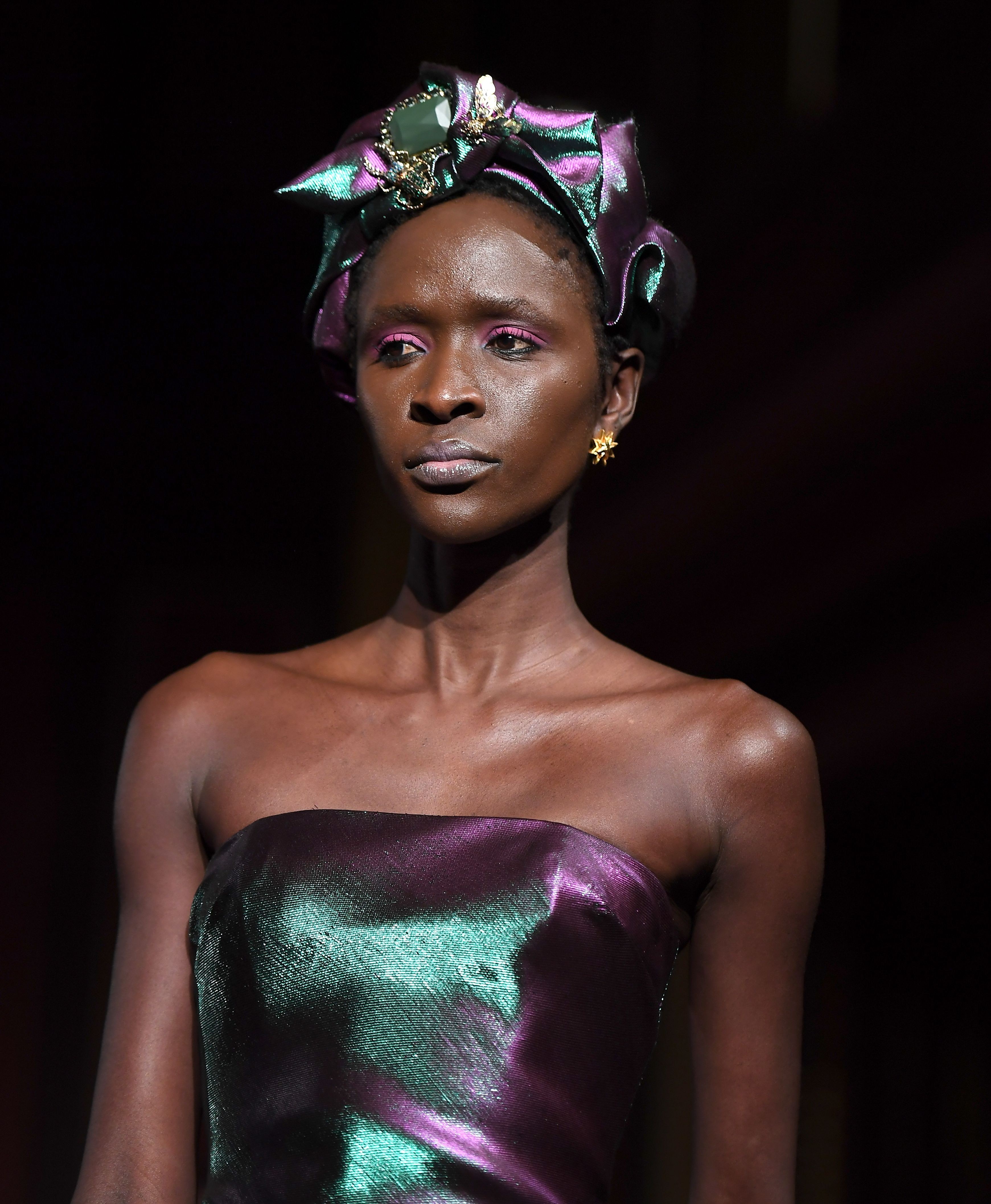 FASHION-US-SIRIANO