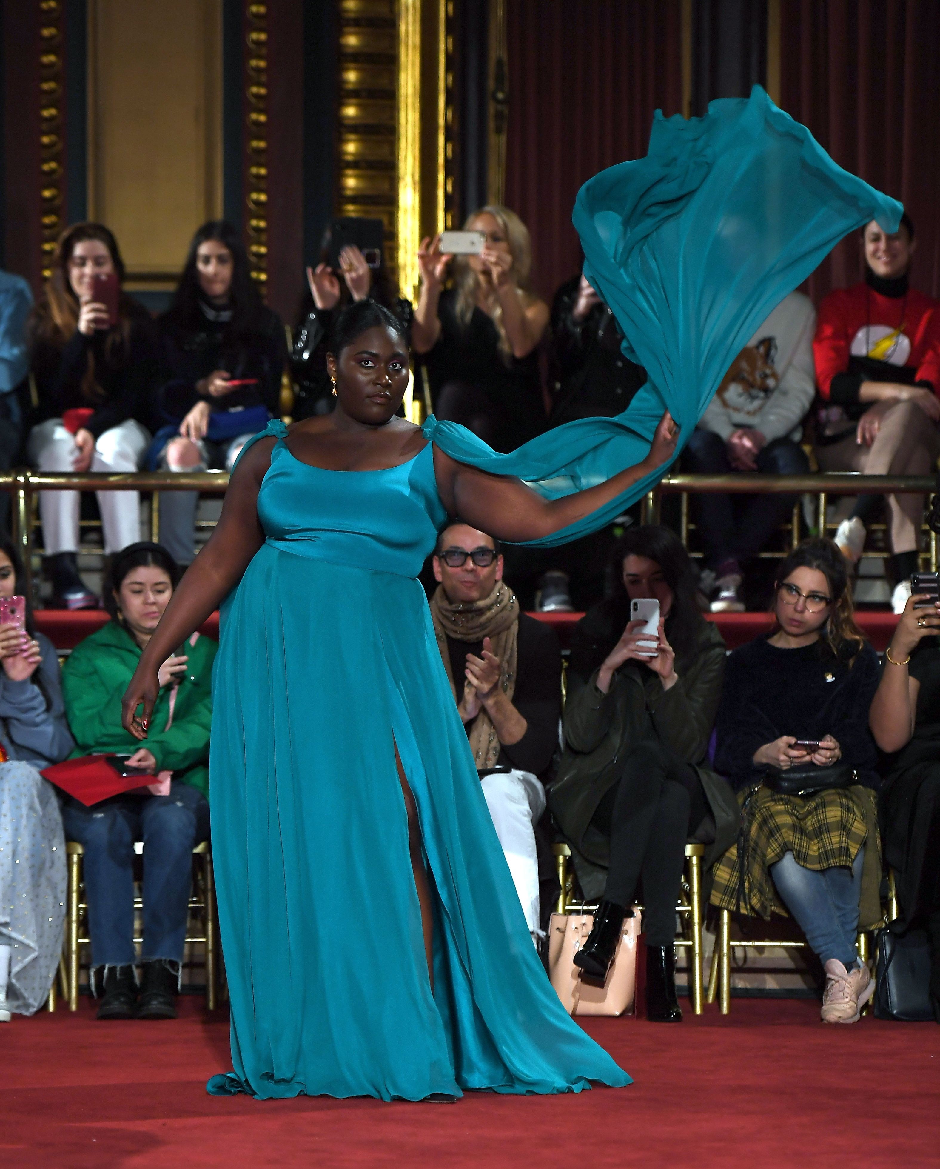 FASHION-US-SIRIANO