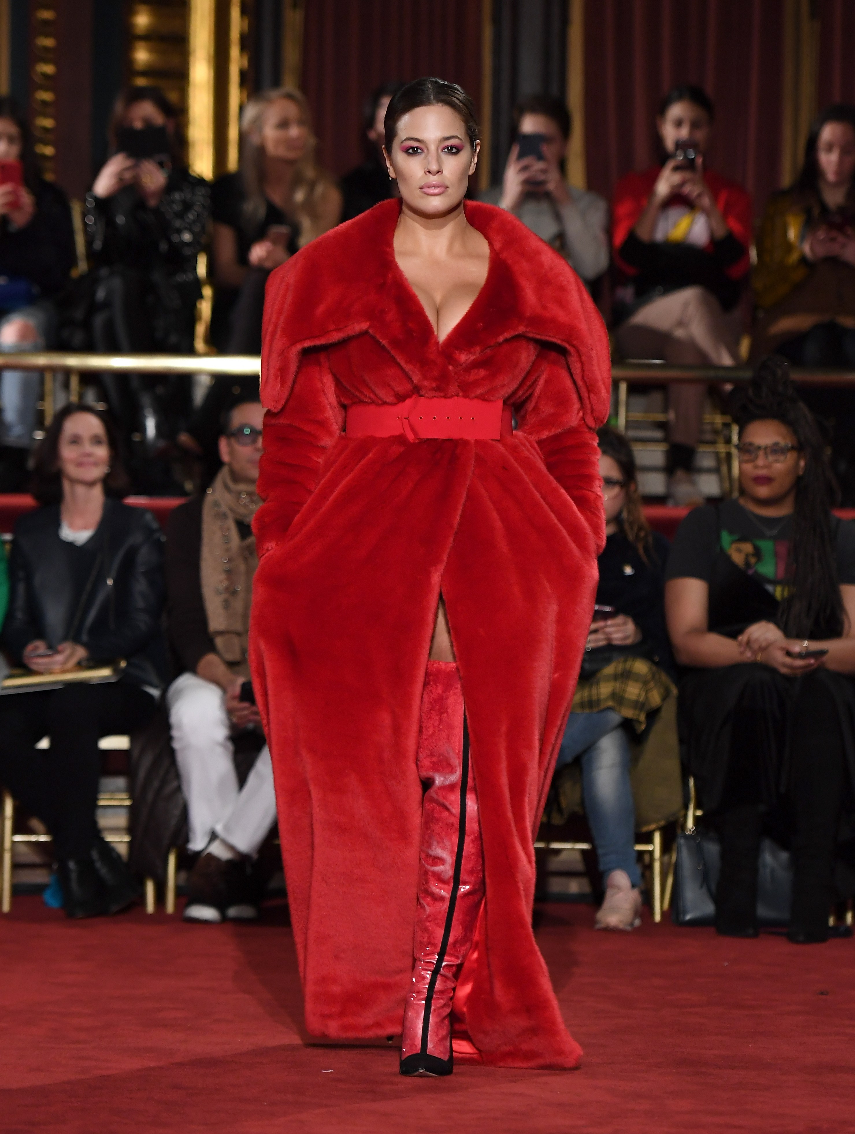 FASHION-US-SIRIANO