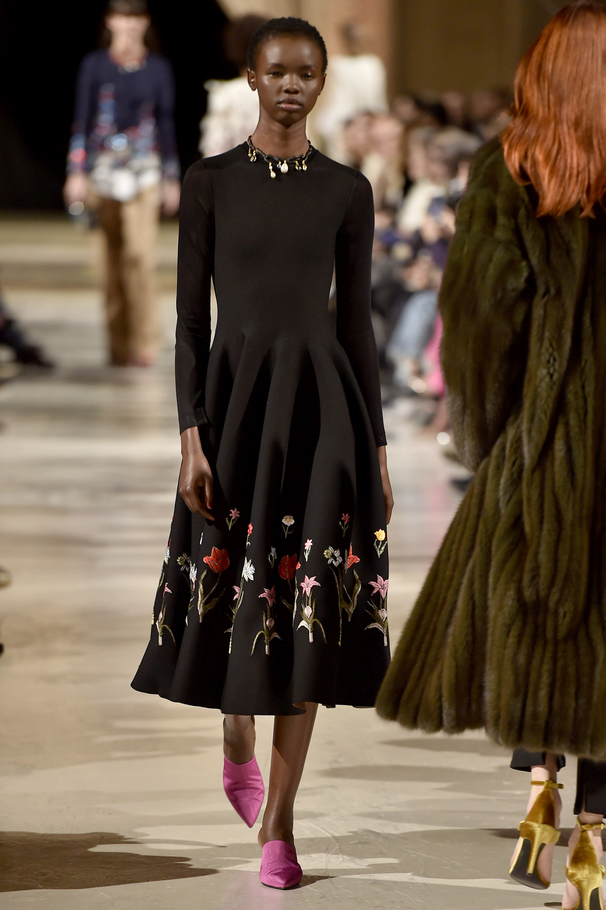 OSCAR DE LA RENTA