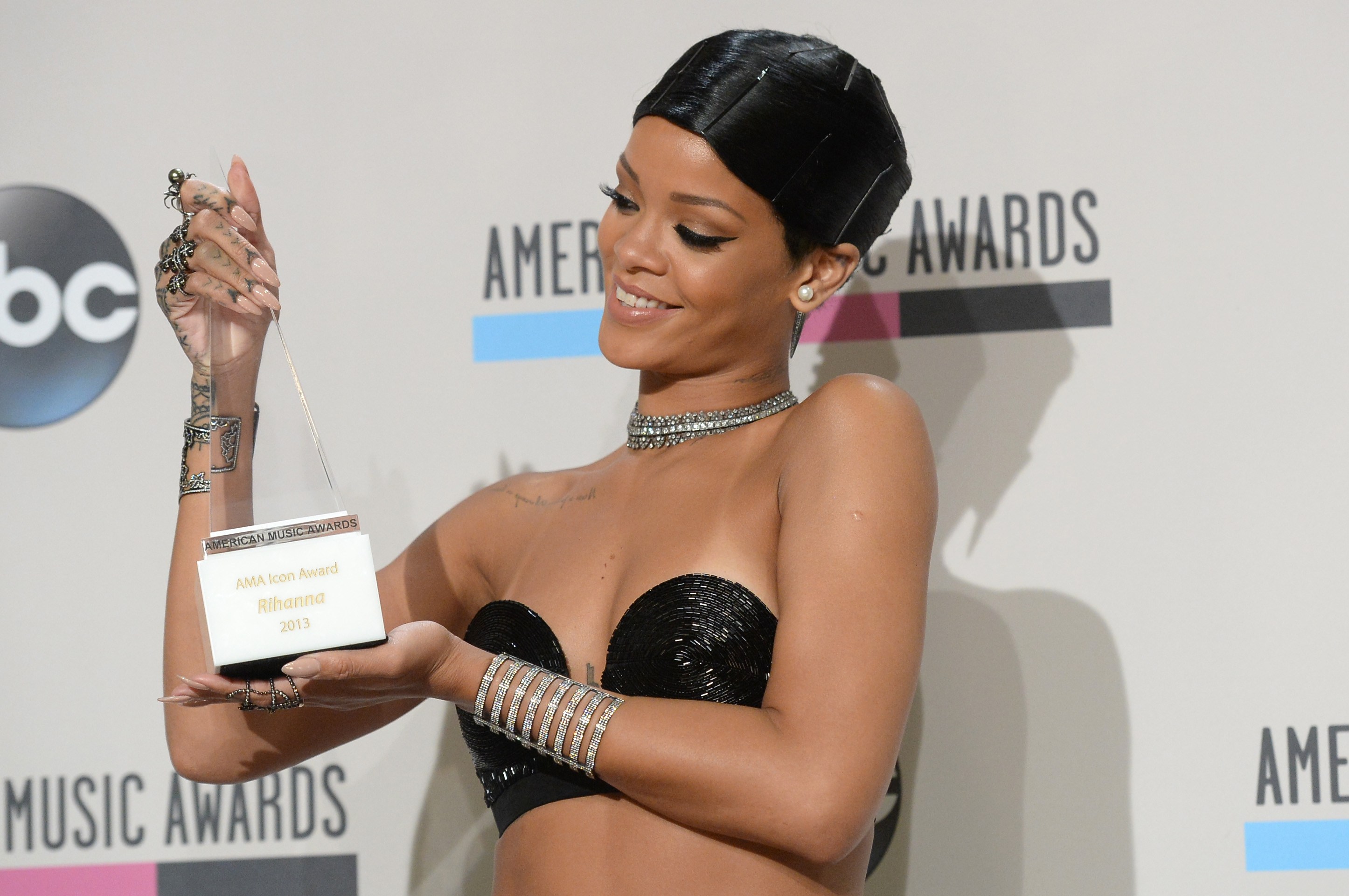 Want To See Where Rihanna Lives