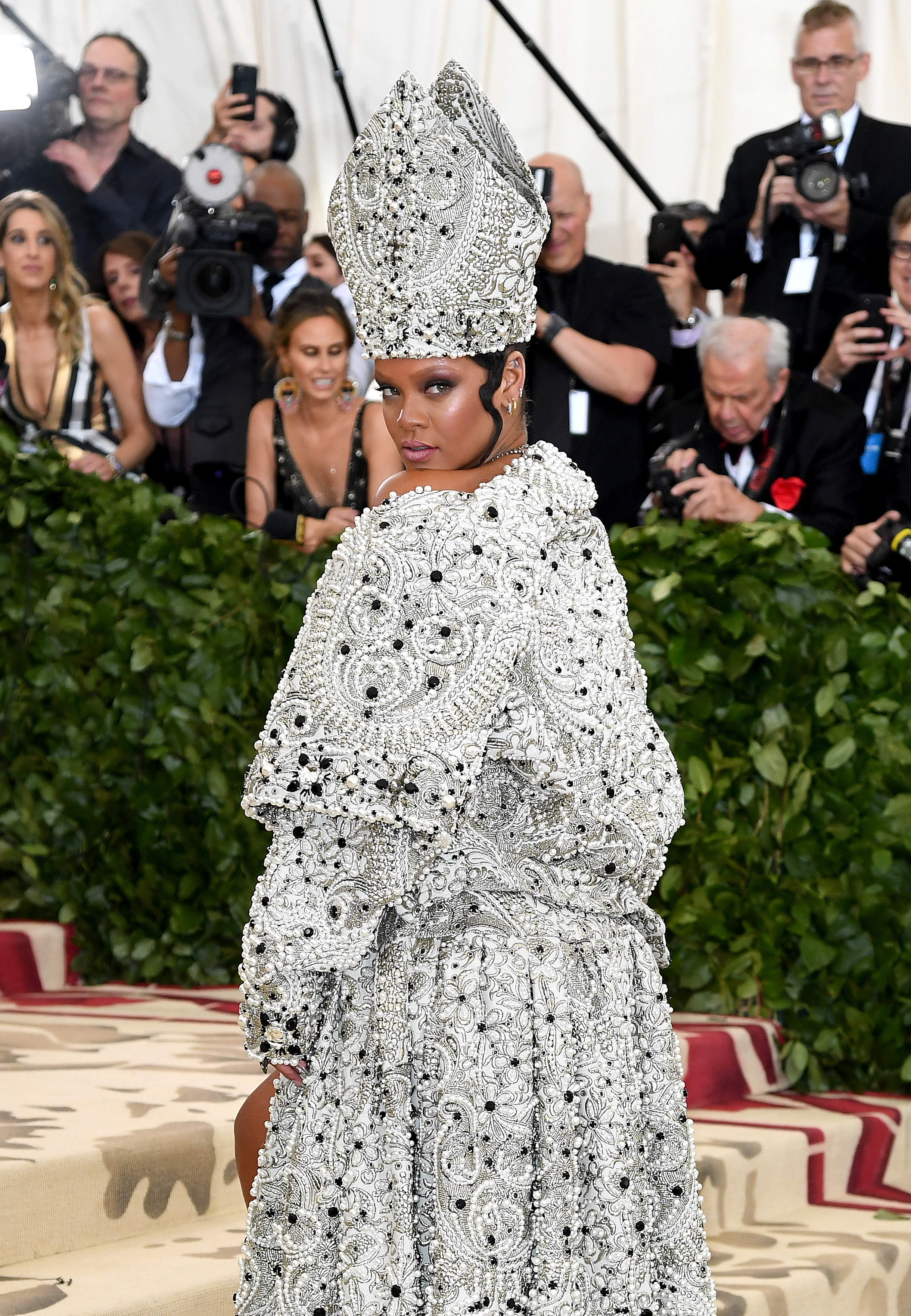 HEAVENLY HEADPIECES