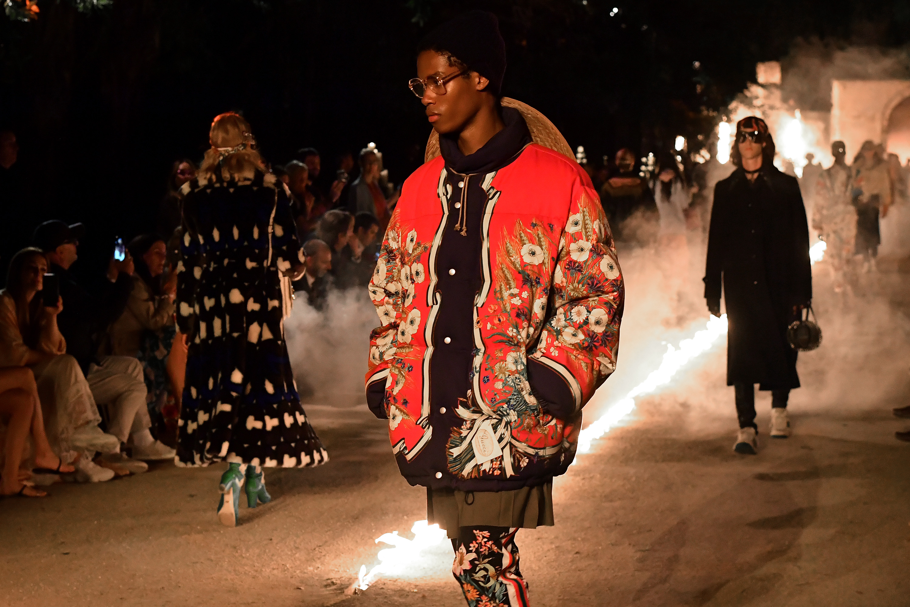 Gucci Cruise 2019 - Fashion Show