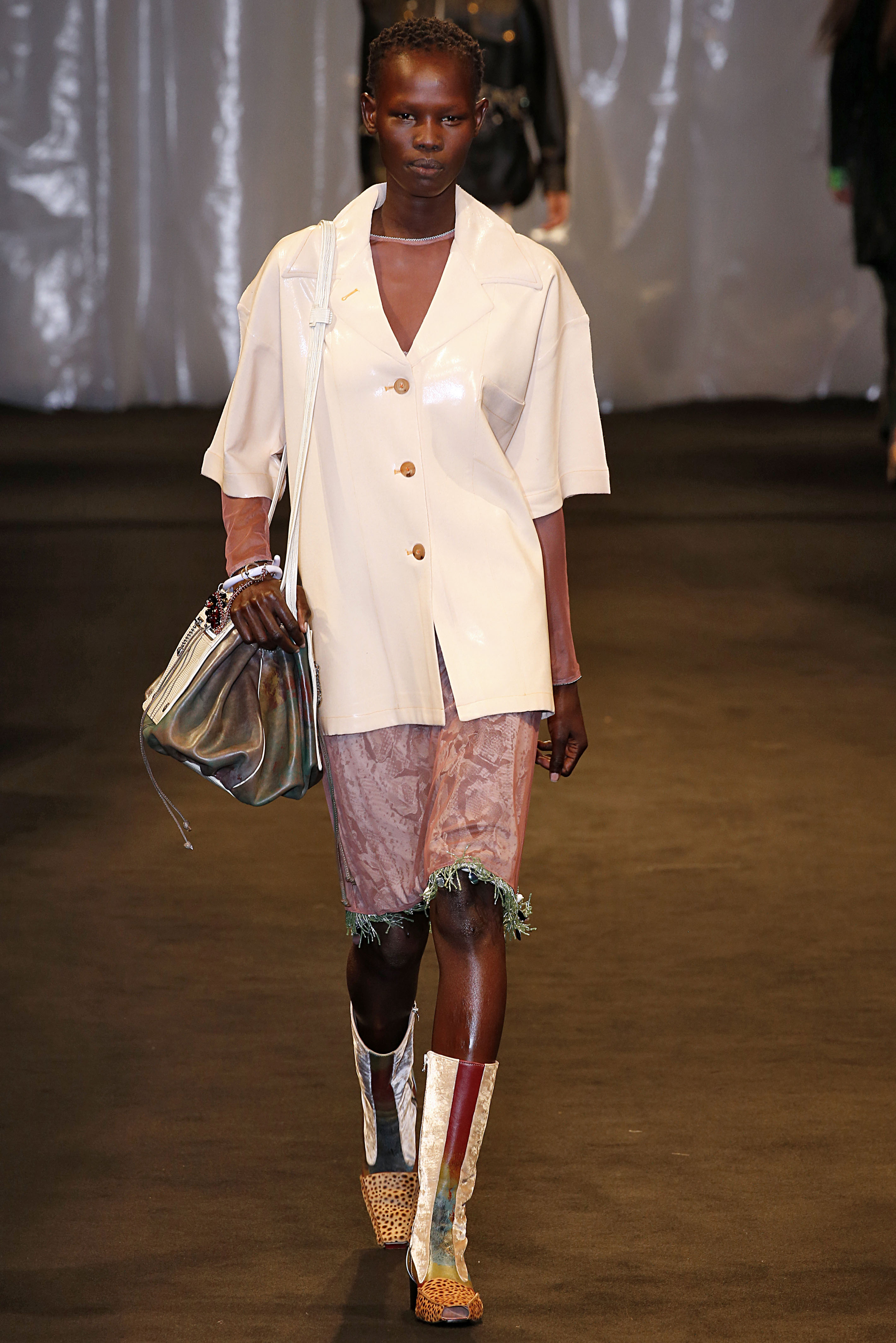 Acne Studios : Runway - Paris Fashion Week Womenswear Spring/Summer 2018