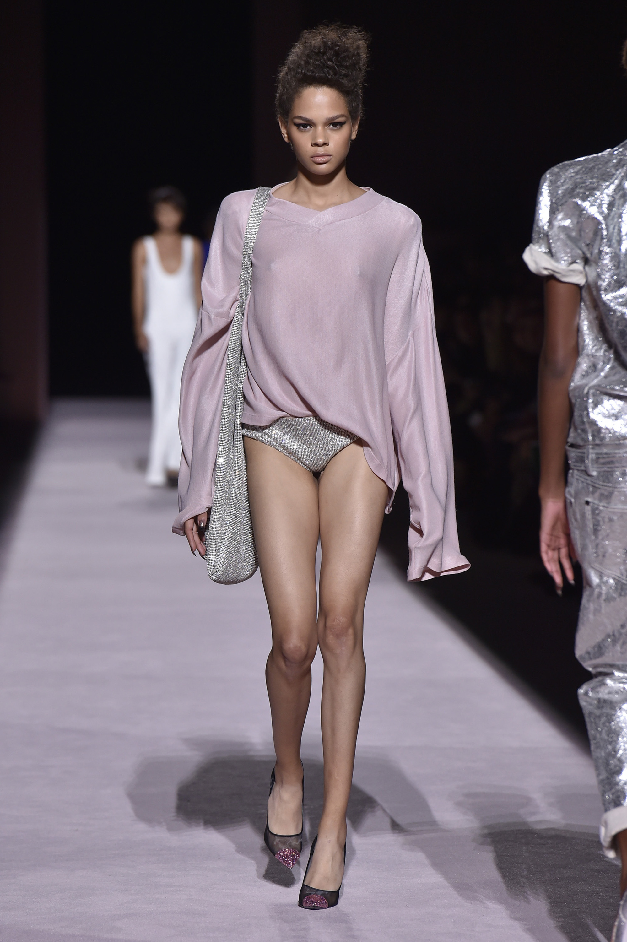 Tom Ford - Runway RTW - Spring 2018 - New York Fashion Week