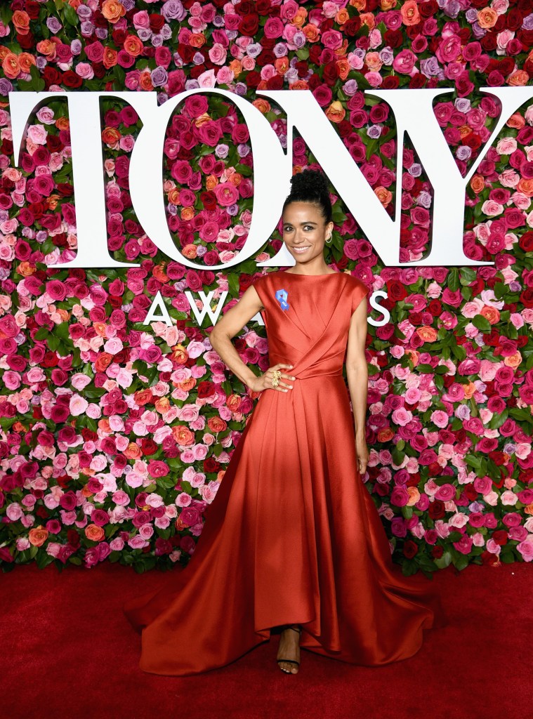LAUREN RIDLOFF