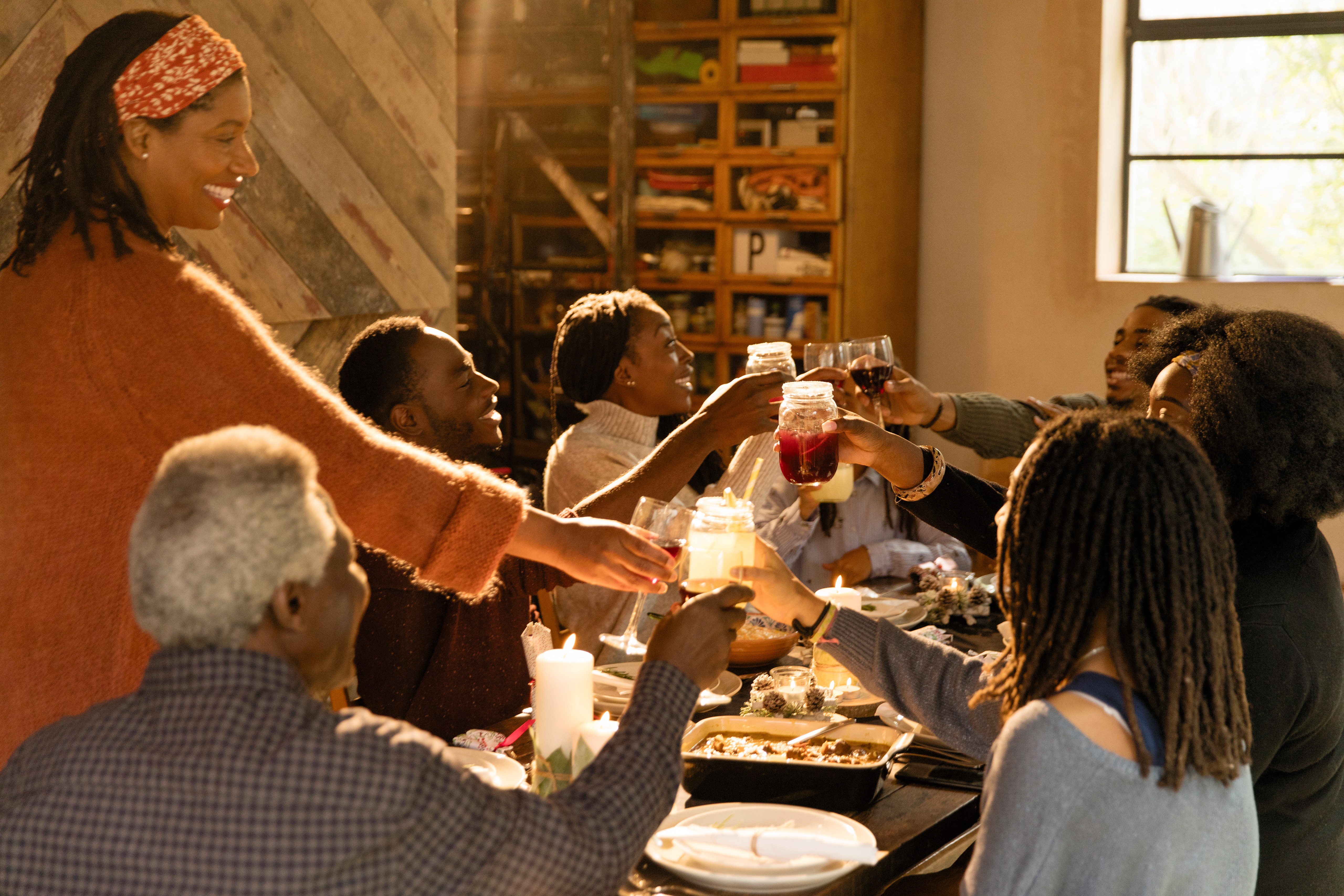 Is It A Good Idea To Invite Someone You Just Started Dating To Holiday Dinner?