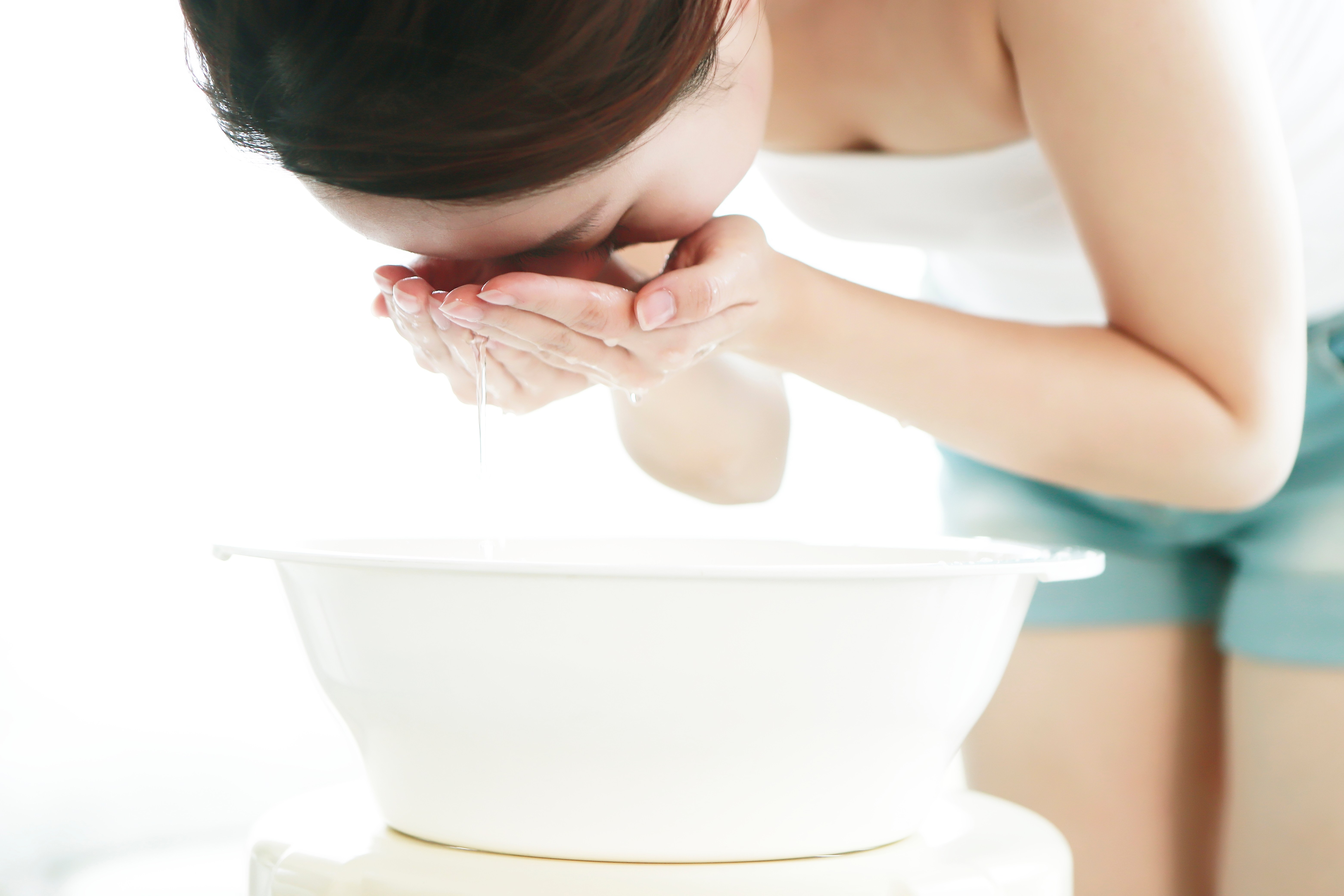 4 Tips For Cleansing Your Skin The AMBI Way