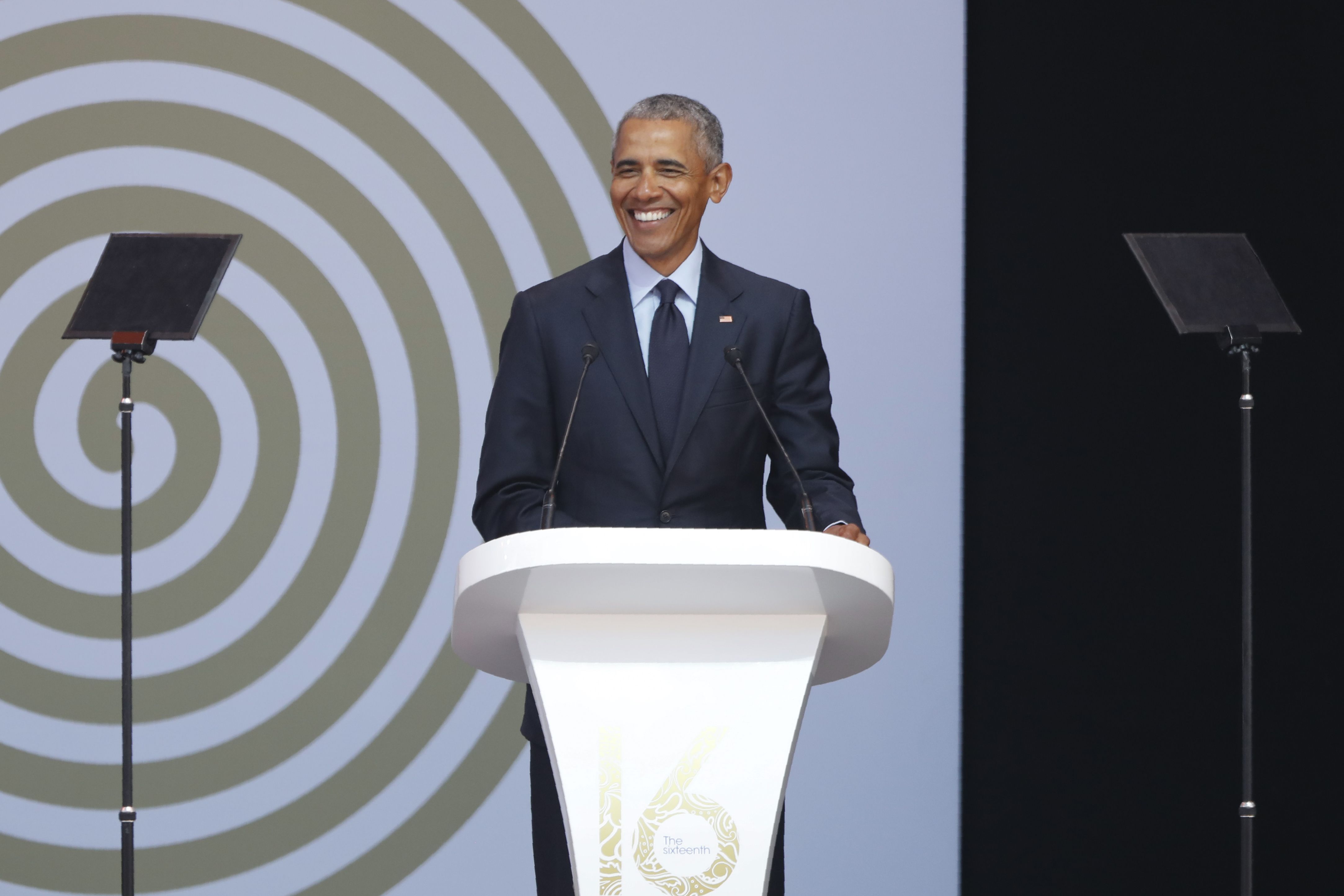 SAFRICA-US-POLITICS-PEOPLE-OBAMA-MANDELA