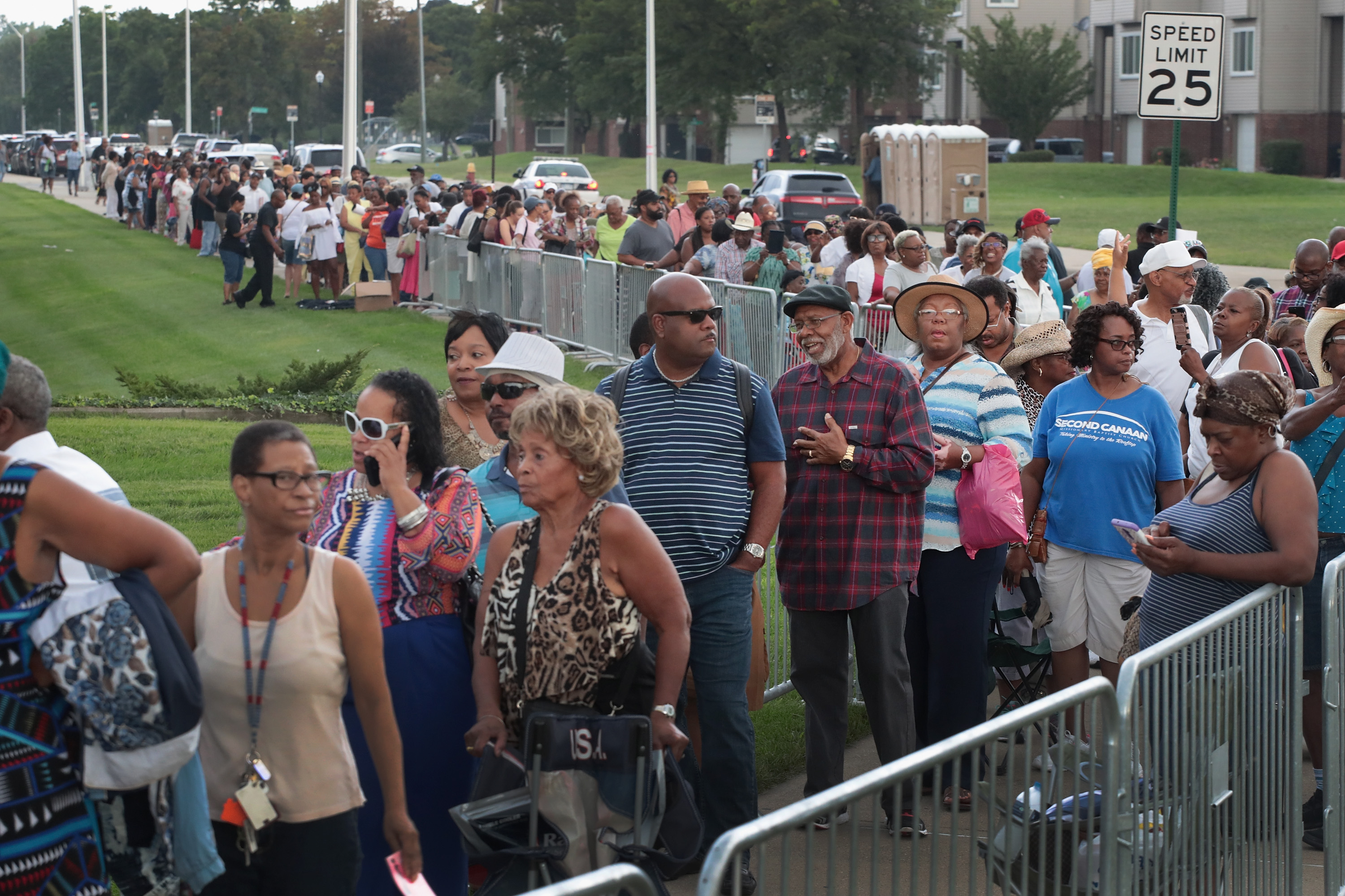 Fans Of Soul Legend Aretha Franklin Pay Their Respects As Her Body Lies In Repose In Detroit