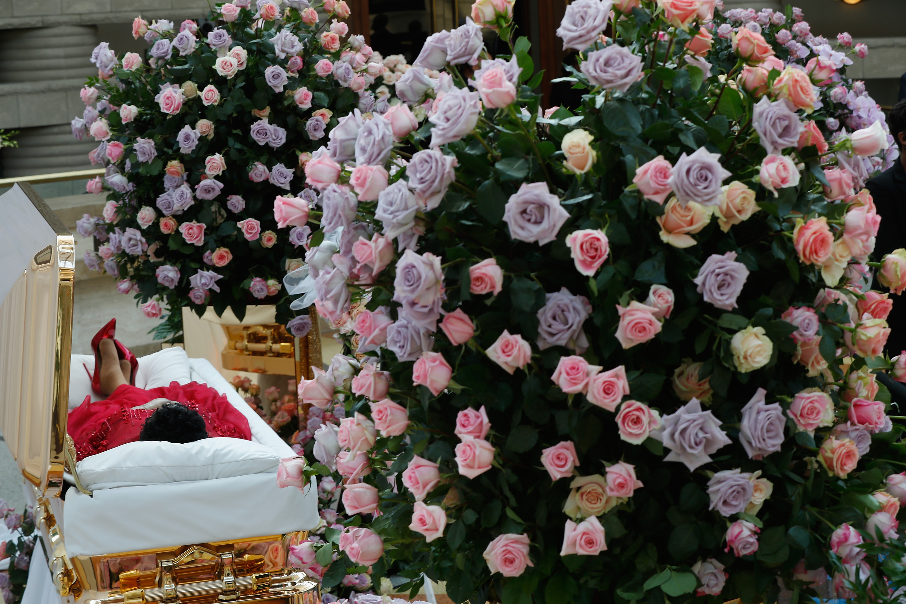 Fans Of Soul Legend Aretha Franklin Pay Their Respects As Her Body Lies In Repose In Detroit