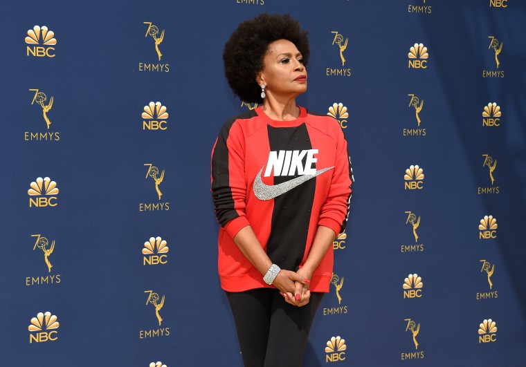 JENIFER LEWIS