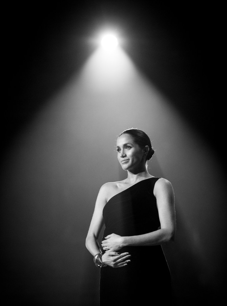 The Fashion Awards 2018 In Partnership With Swarovski - Black & White