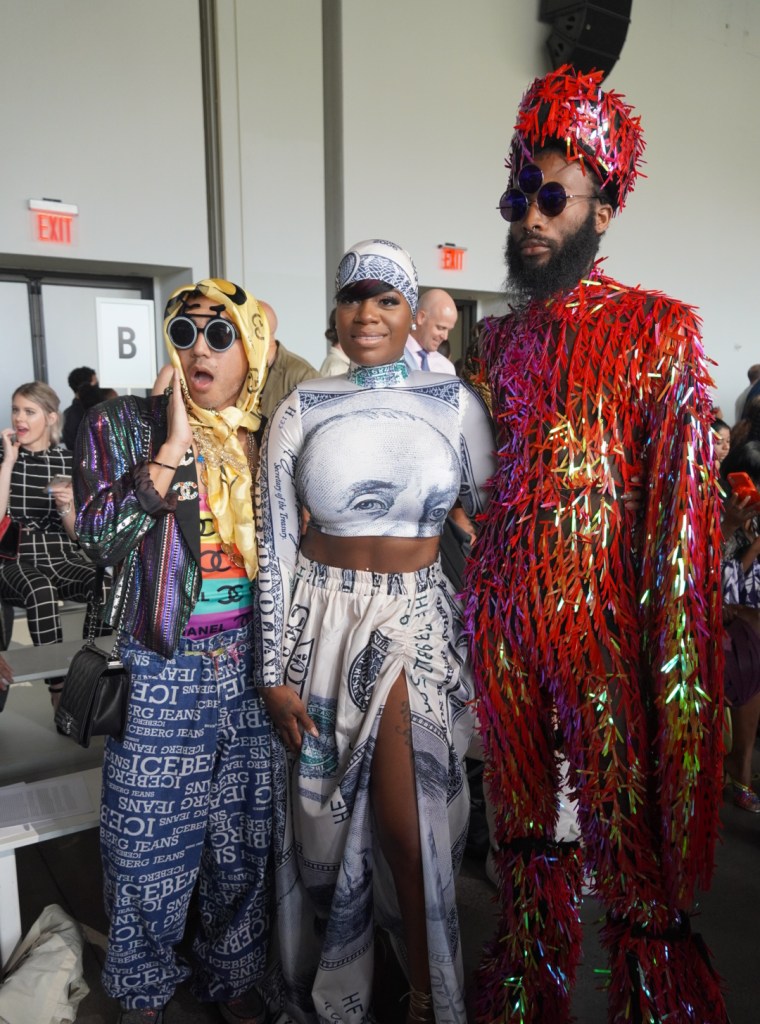 STREETSTYLE AT NEW YORK FASHION WEEK