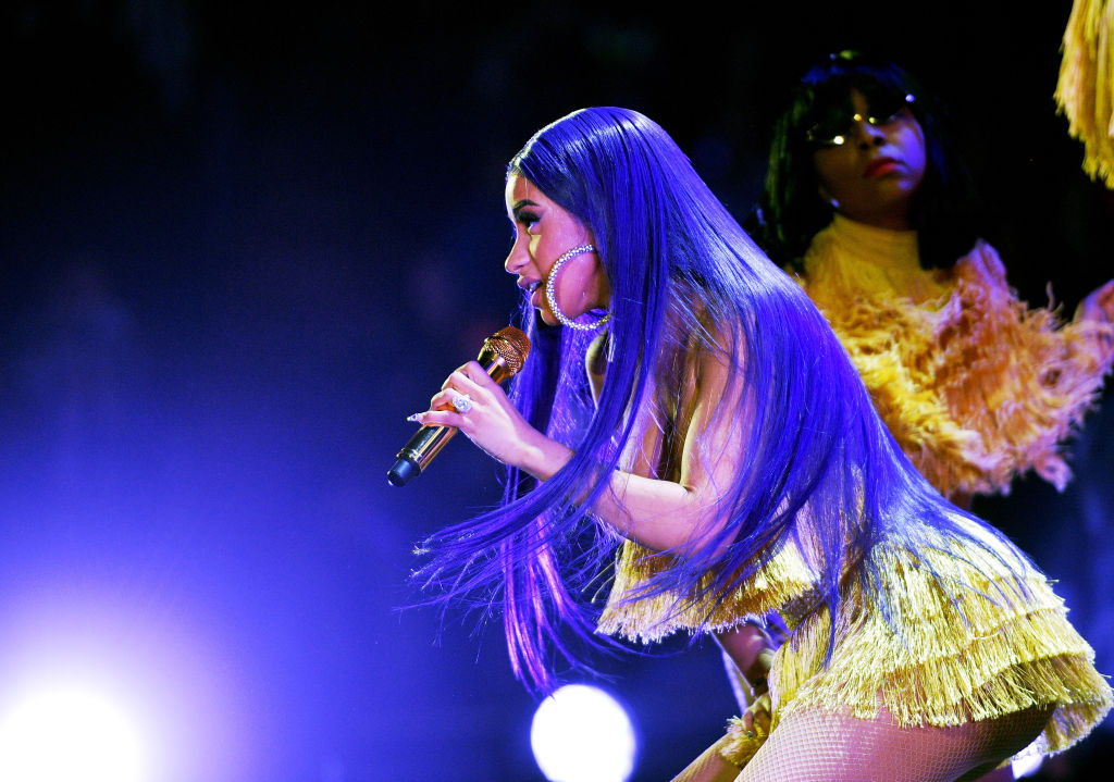 102.7 KIIS FM's JINGLE BALL SHOW