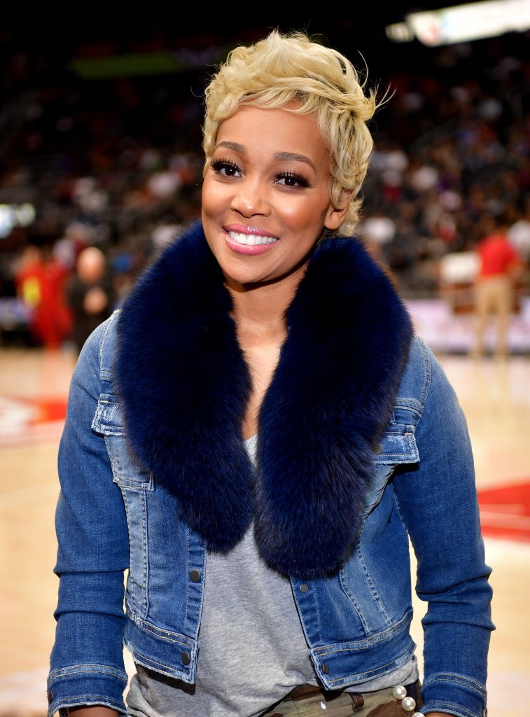 MONICA AT THE DALLAS MAVERICKS VS ATLANTA HAWKS GAME, 2017