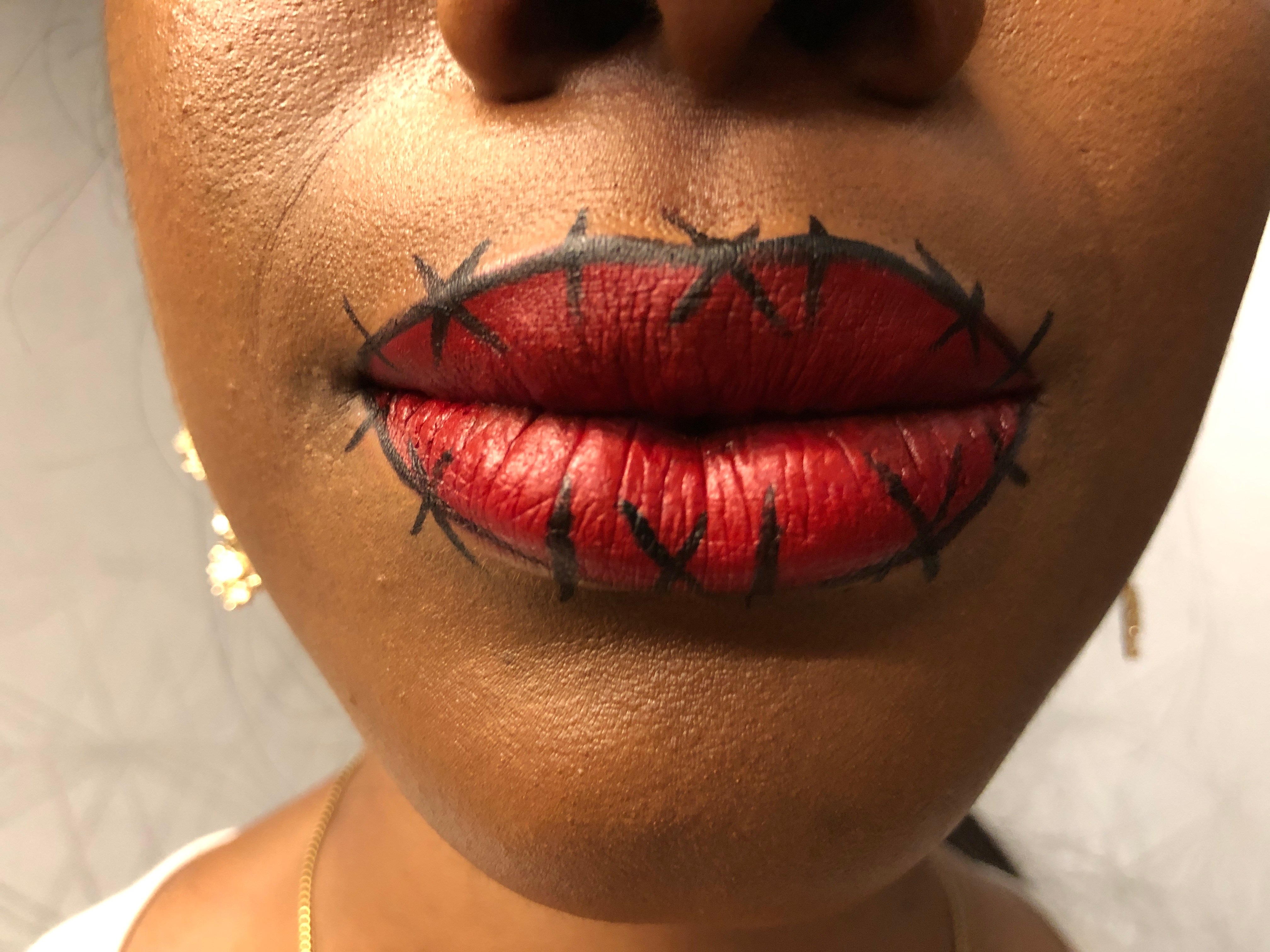 Pond's Halloween Makeup with Glamsquad
