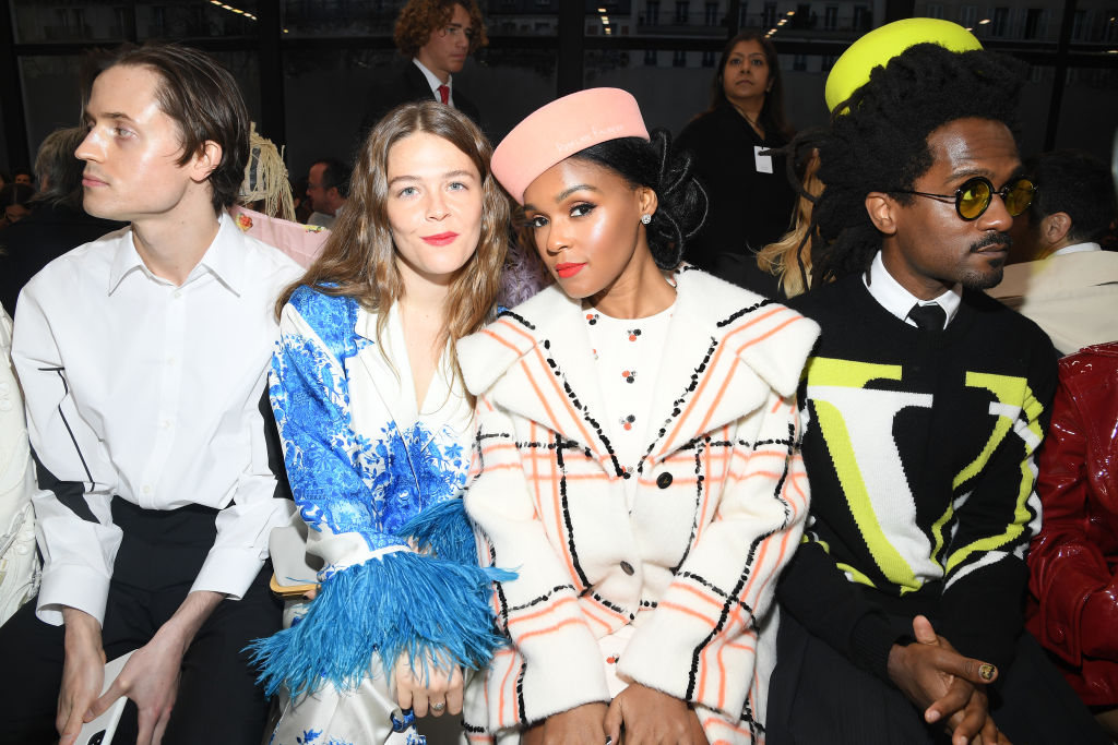 Valentino : Front Row