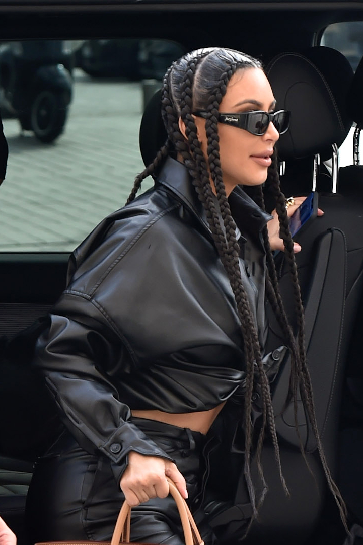 Celebrity Sightings - Paris Fashion Week Womenswear Fall/Winter 2020/2021 : Day Nine