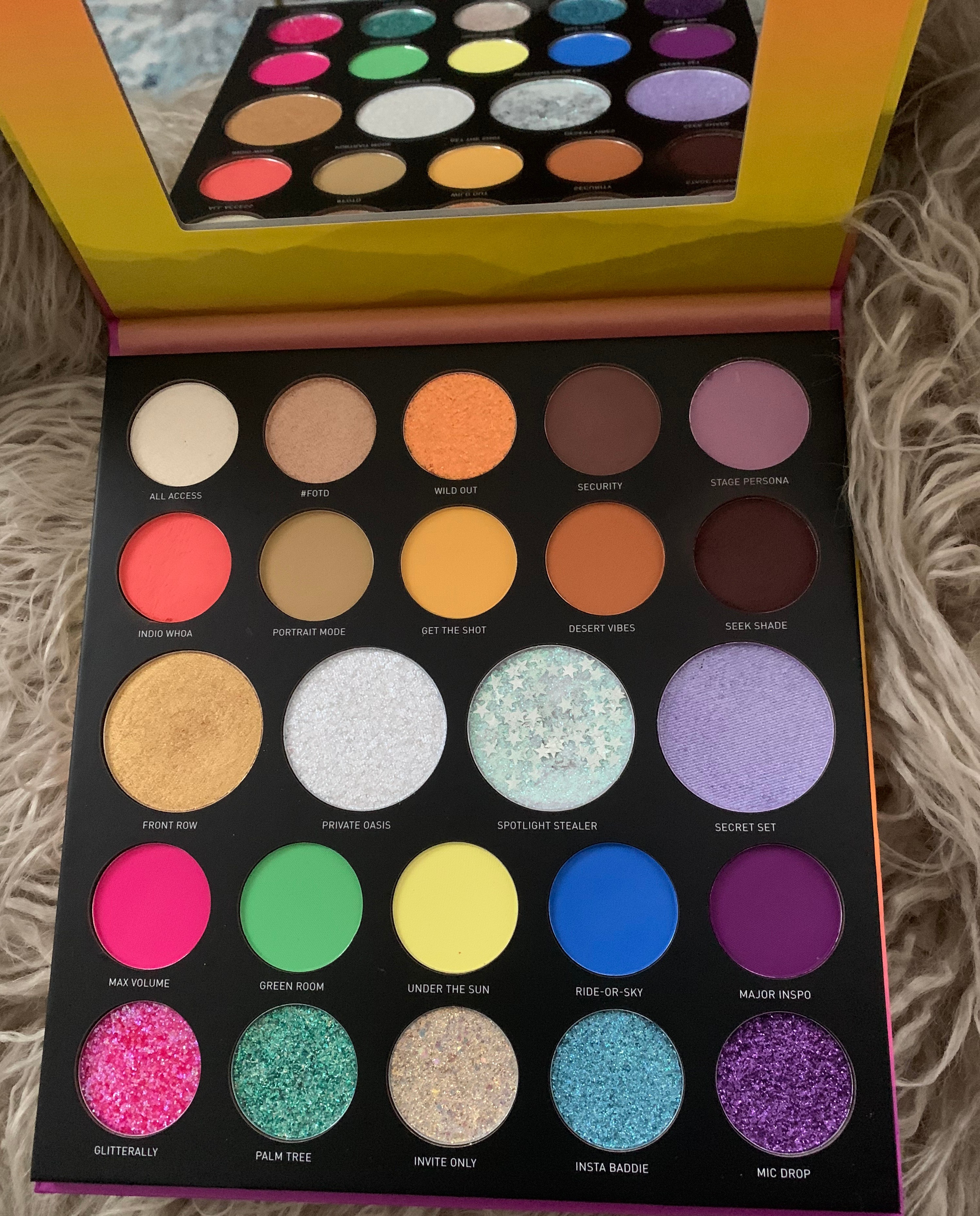 Marsha tries Saweetie x Morphe