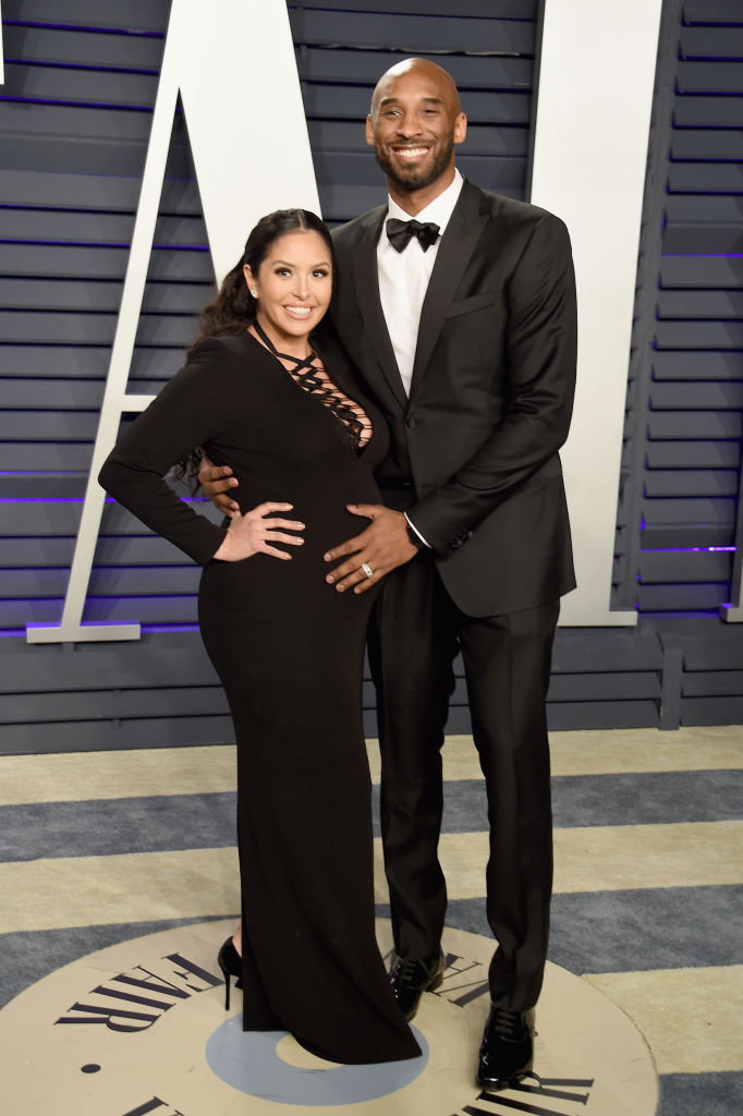 VANESSA AND KOBE BRYANT AT THE VANITY FAIR OSCAR PARTY, 2019