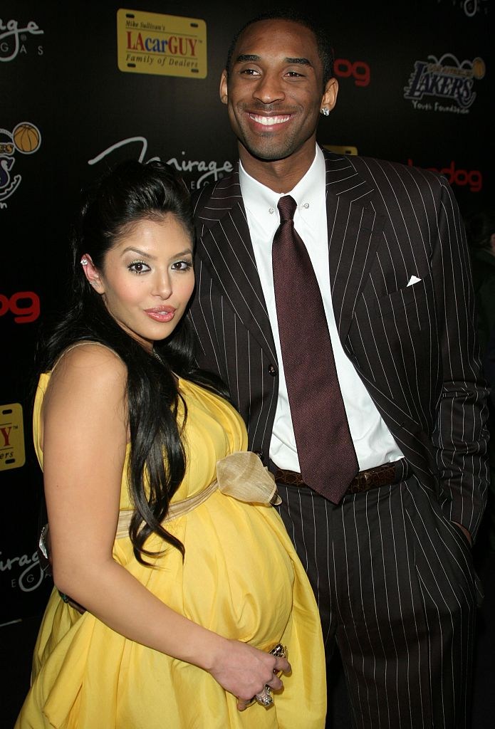 VANESSA AND KOBE BRYANT AT THE L.A. LAKERS 3RD ANNUAL CASINO NIGHT AND POKER INVITATIONAL, 2006