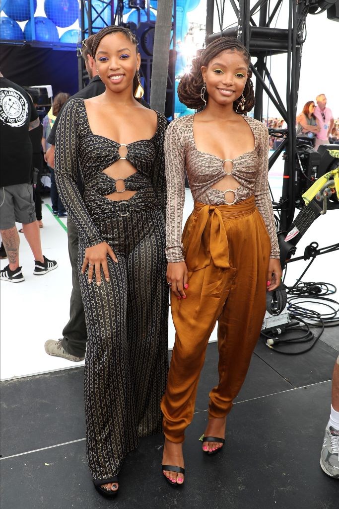 CHLOE X HALLE AT FOX'S TEEN CHOICE AWARDS, 2019