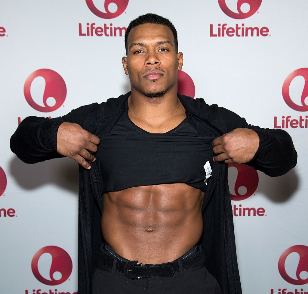 Live Performance And Holiday Party For Lifetime's Vivica's Black Magic" - Arrivals