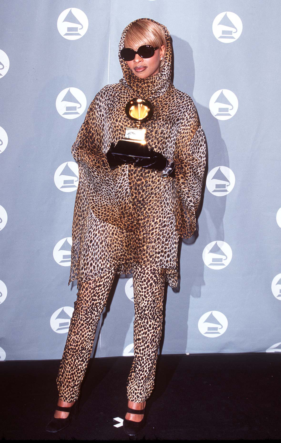 MARY J BLIGE AT THE 28TH ANNUAL GRAMMY AWARDS, 1996