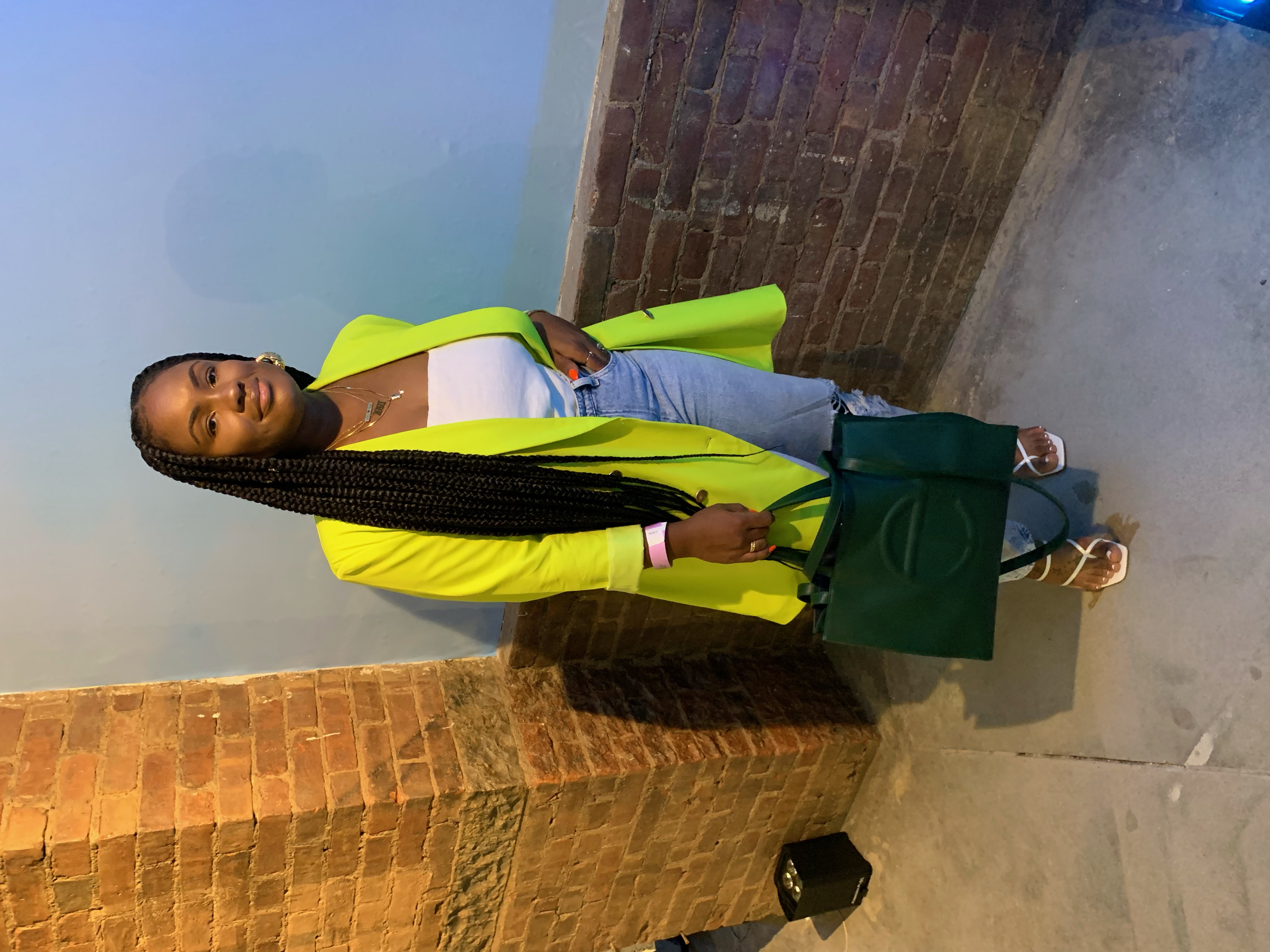 Essence Fashion House