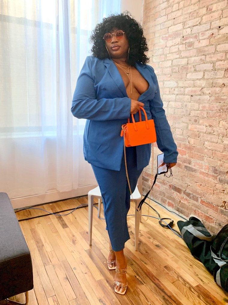 Fashion Bomb Daily Show