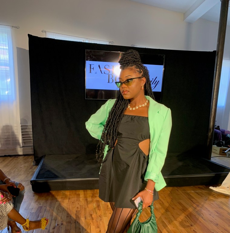 Fashion Bomb Daily Show