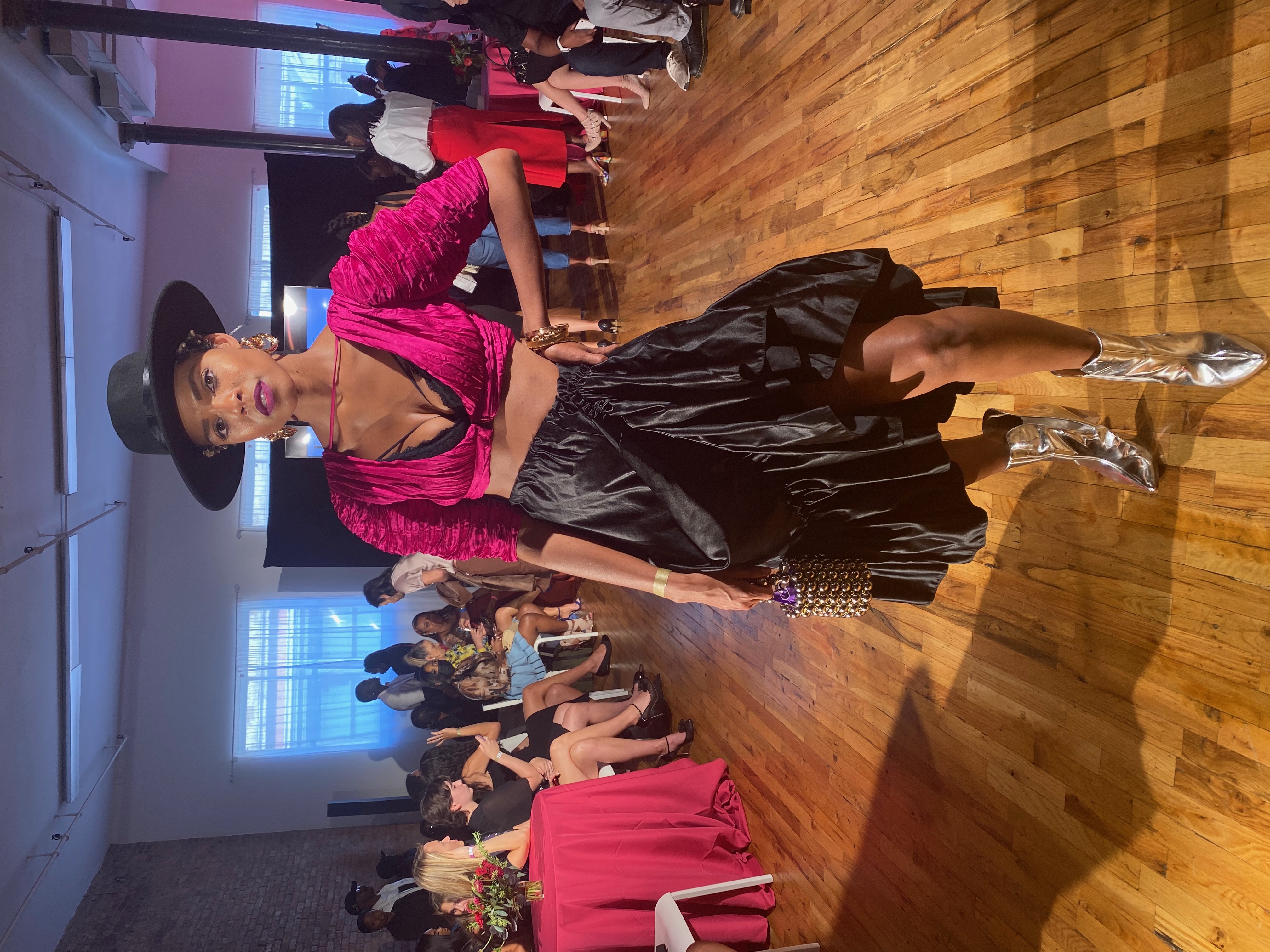 Fashion Bomb Daily Show