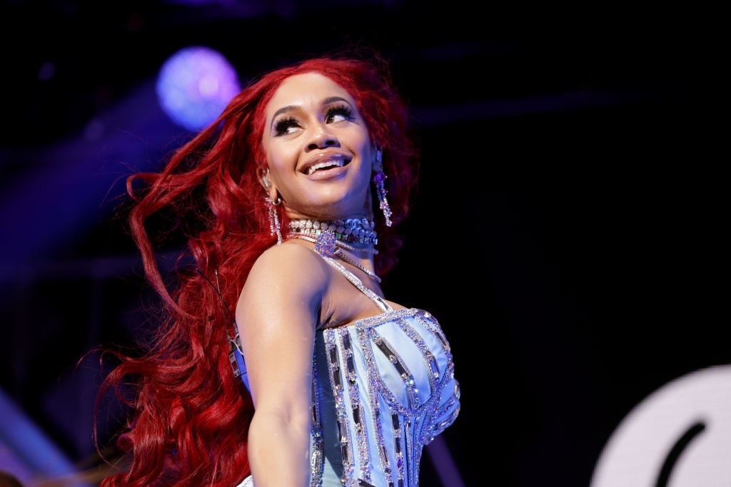 iHeartRadio Q102 Jingle Ball 2021 - Show