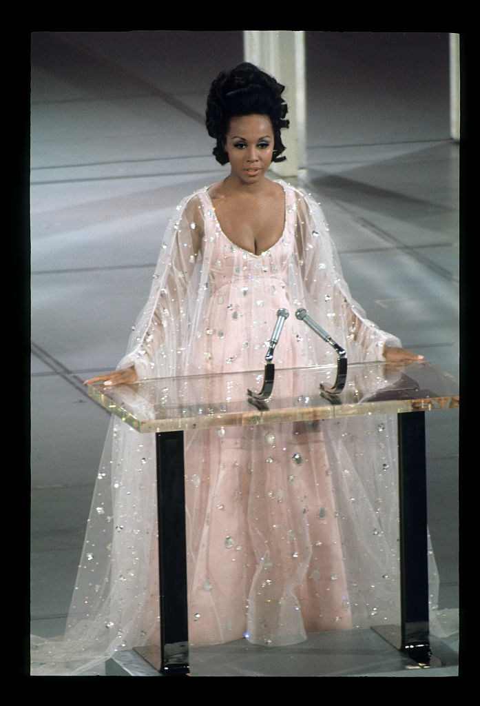 DIAHANN CARROLL best oscar dresses