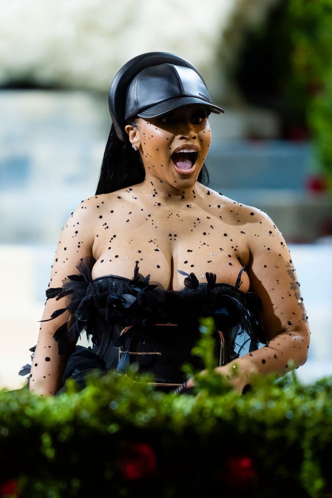 The 2022 Met Gala Celebrating "In America: An Anthology of Fashion" - Street Sightings