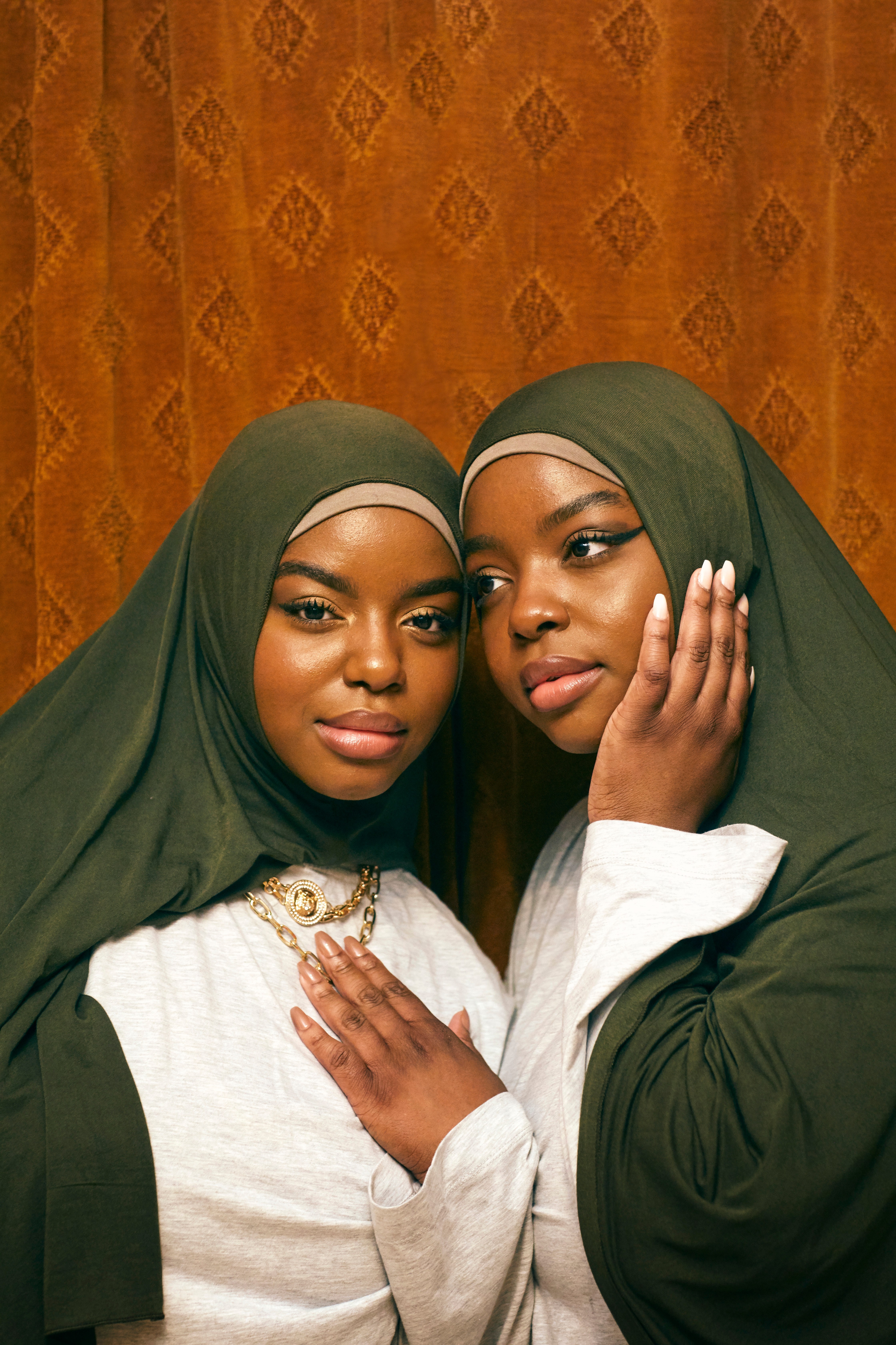 Aint Afraid Twins