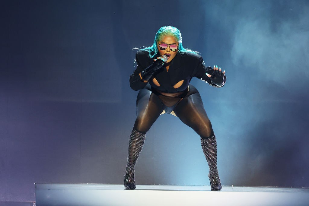 Lil kim bet awards performance 
