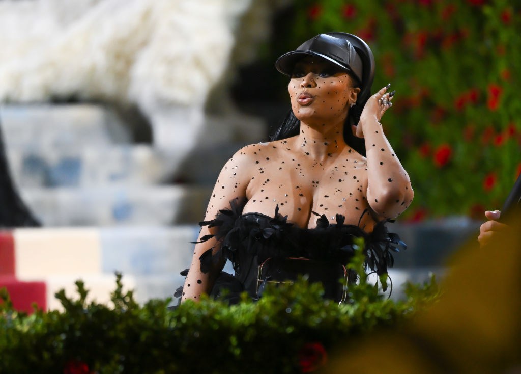 The 2022 Met Gala Celebrating "In America: An Anthology of Fashion" - Street Sightings