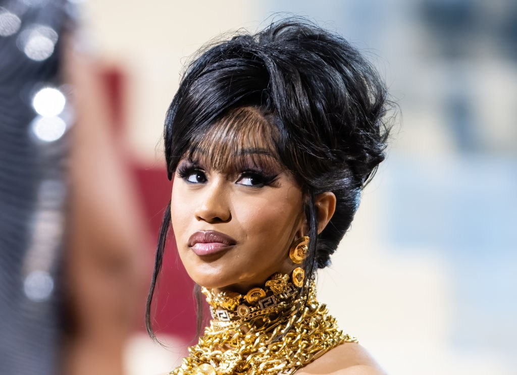The 2022 Met Gala Celebrating "In America: An Anthology of Fashion" - Street Sightings