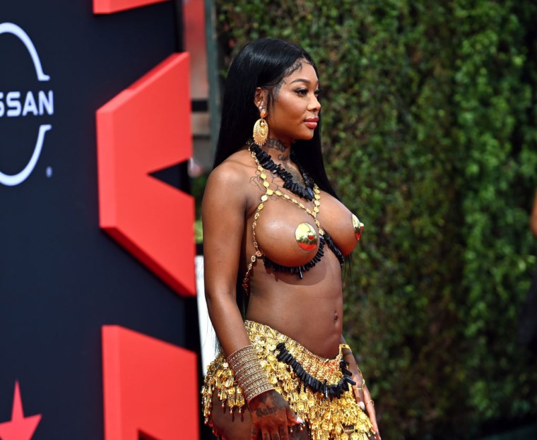 Summer Walker at the 2022 BET Awards 2022